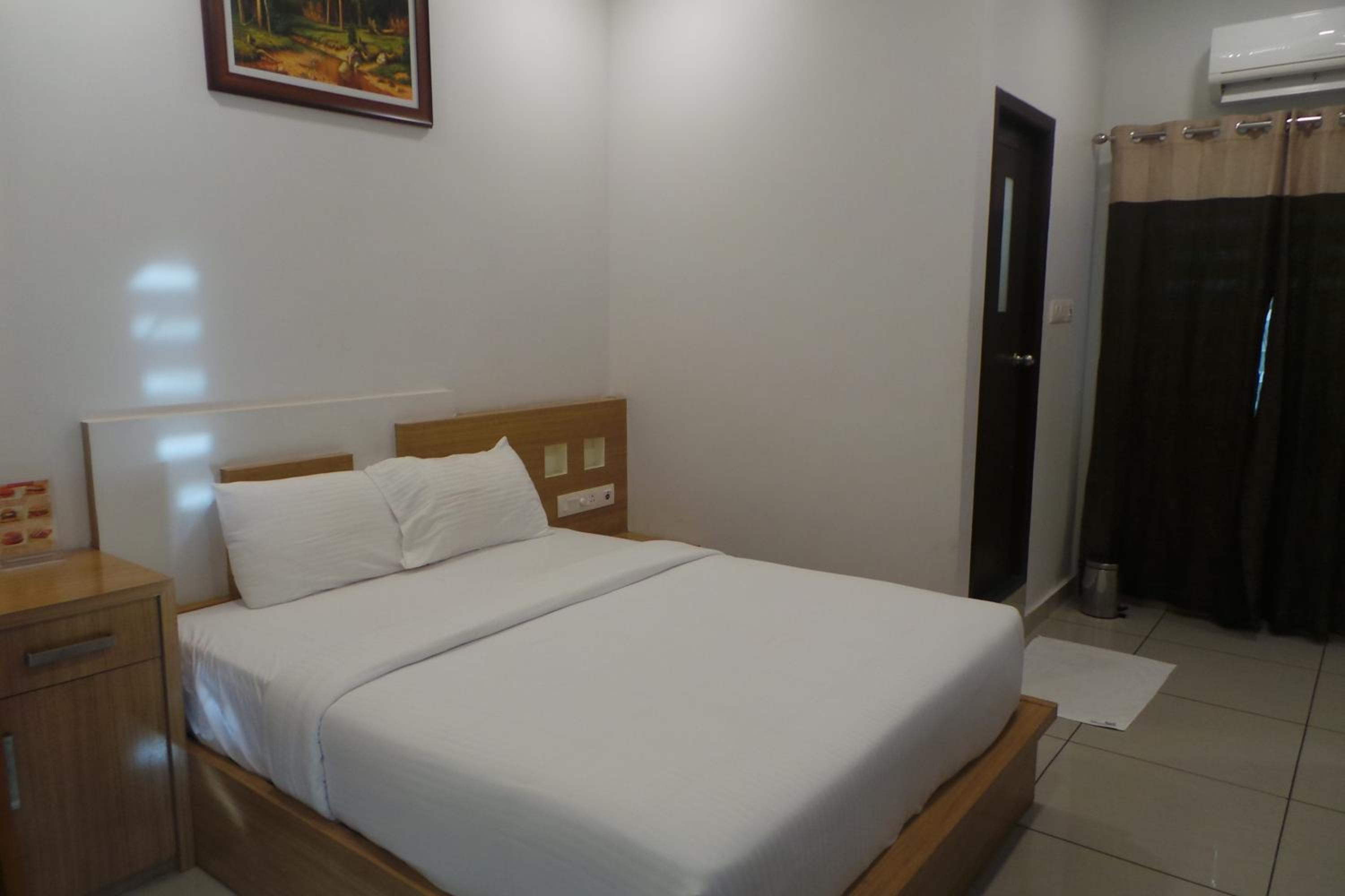 Deluxe Double Room - Photo 4