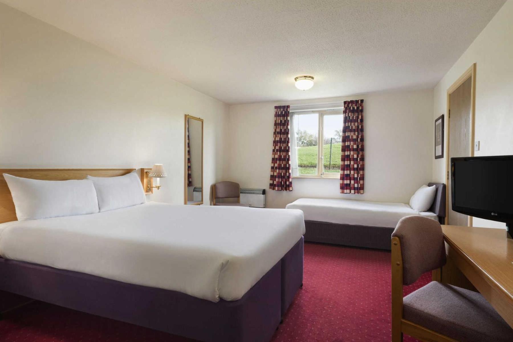 Double Room with Sofa Bed and Pull-out Bed photo 1