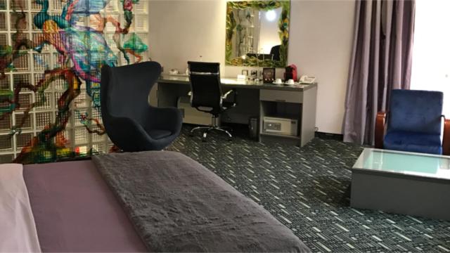 Junior Suite with Balcony - Free VIP package - Photo 6