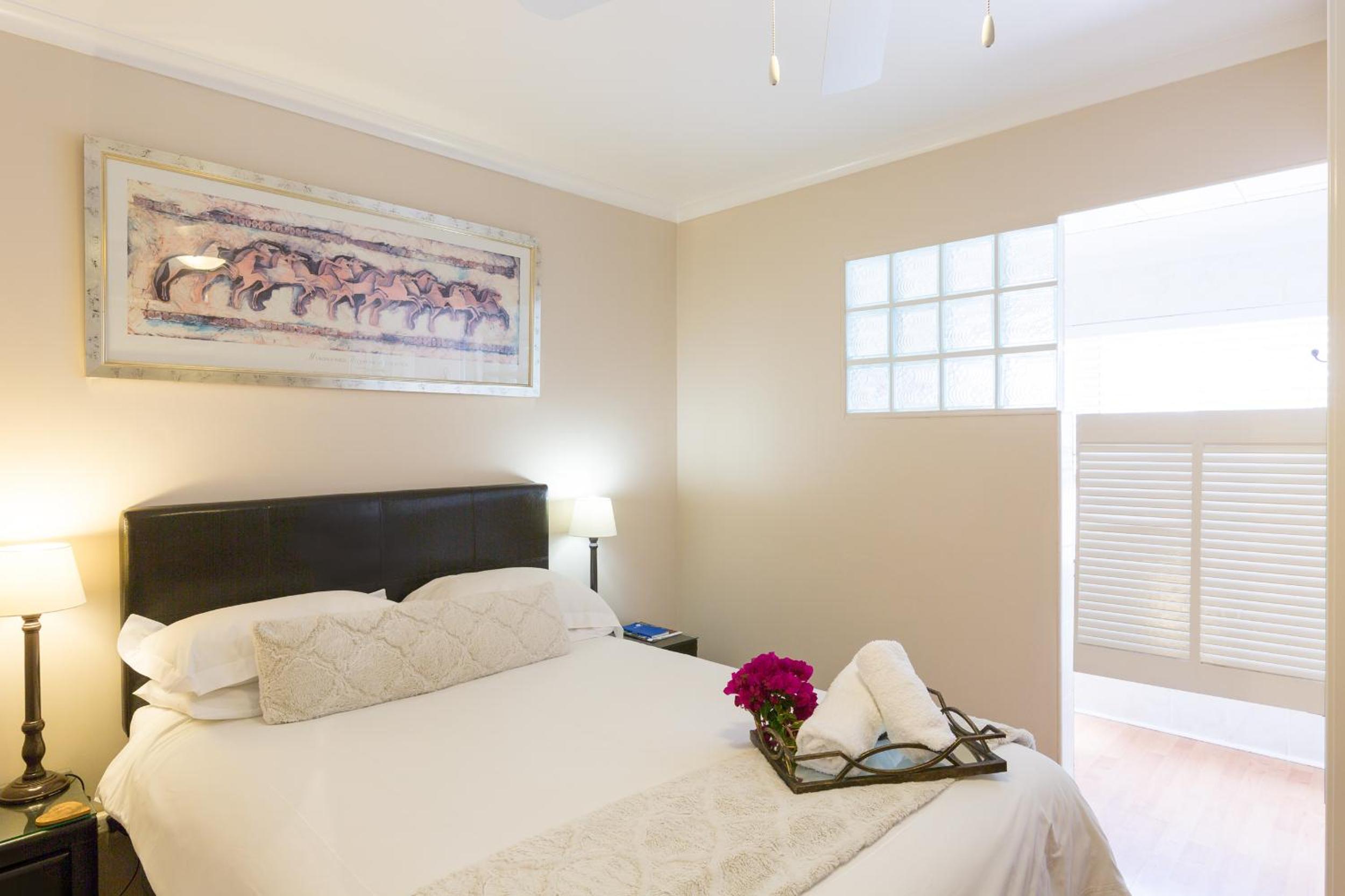 Economy Double Room photo 2