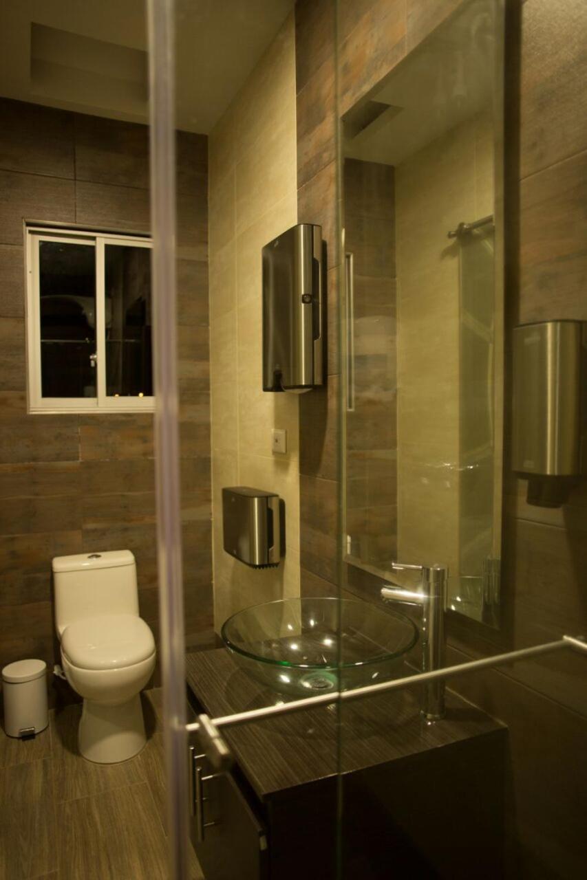Deluxe Double Room with Balcony photo 2