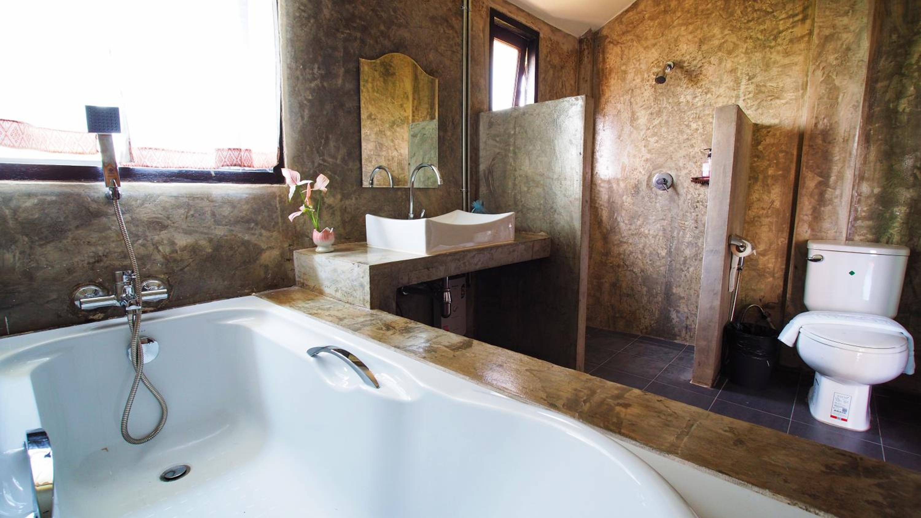 King Room with Spa Bath photo 2