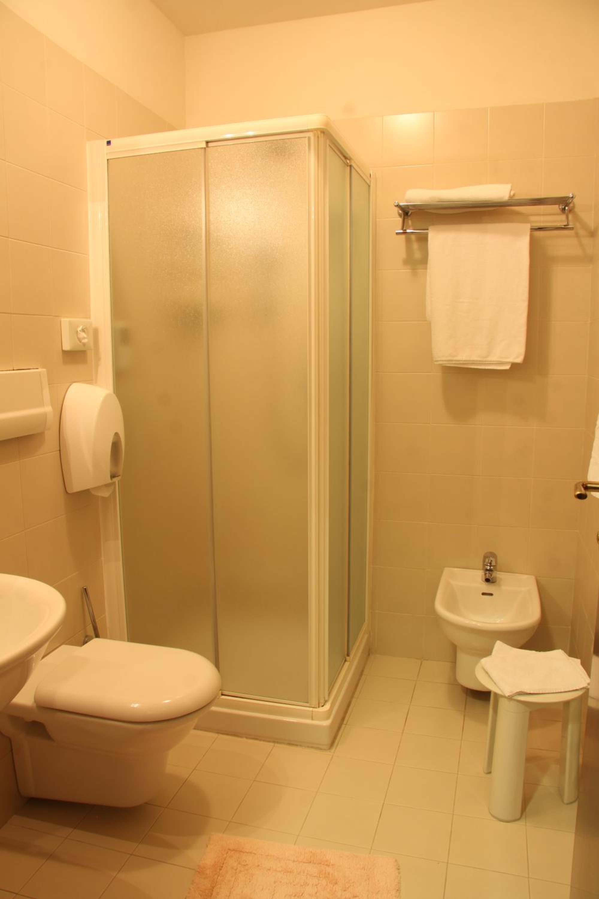 Triple Room - Separate Building - Photo 4