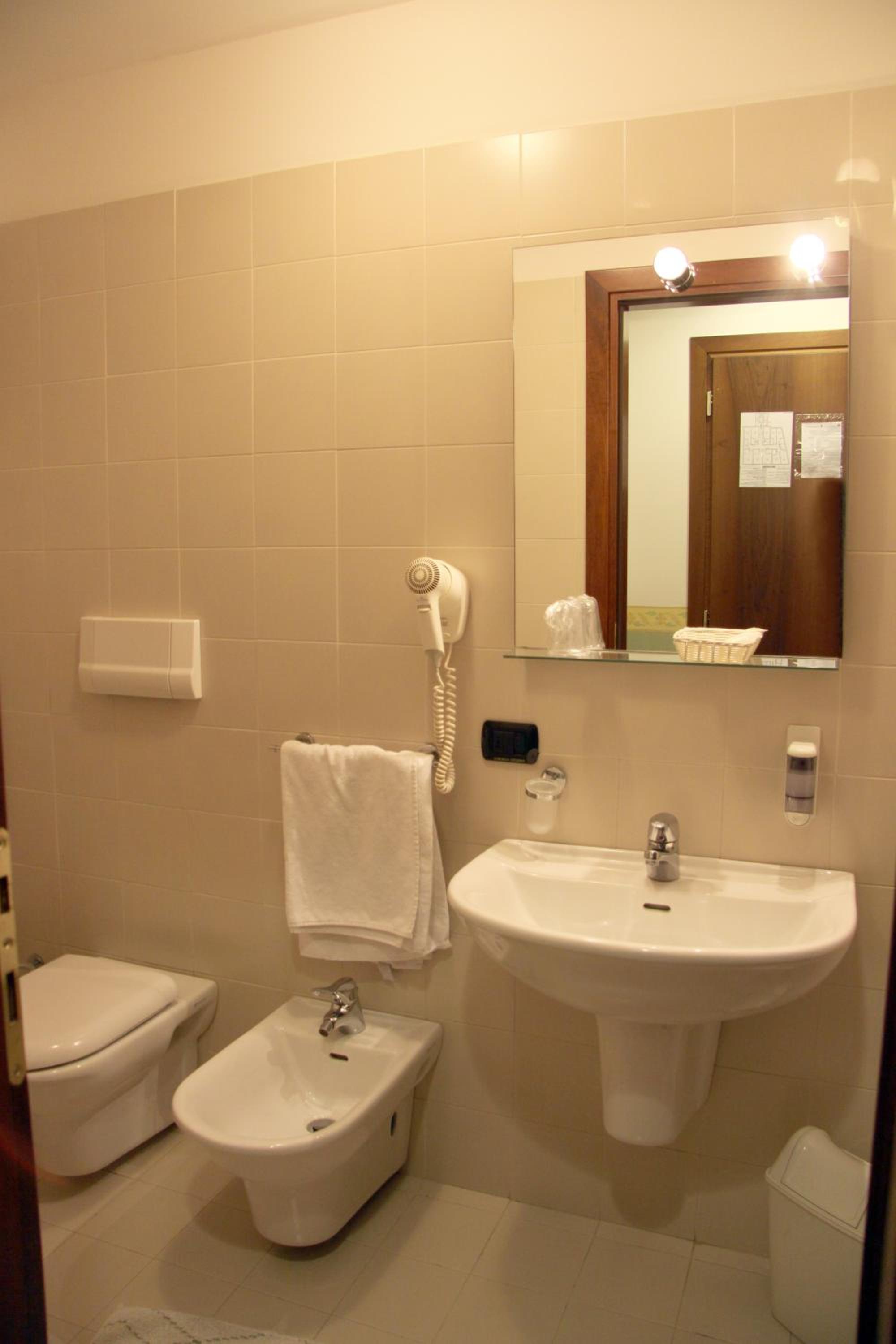 Triple Room - Separate Building - Photo 5