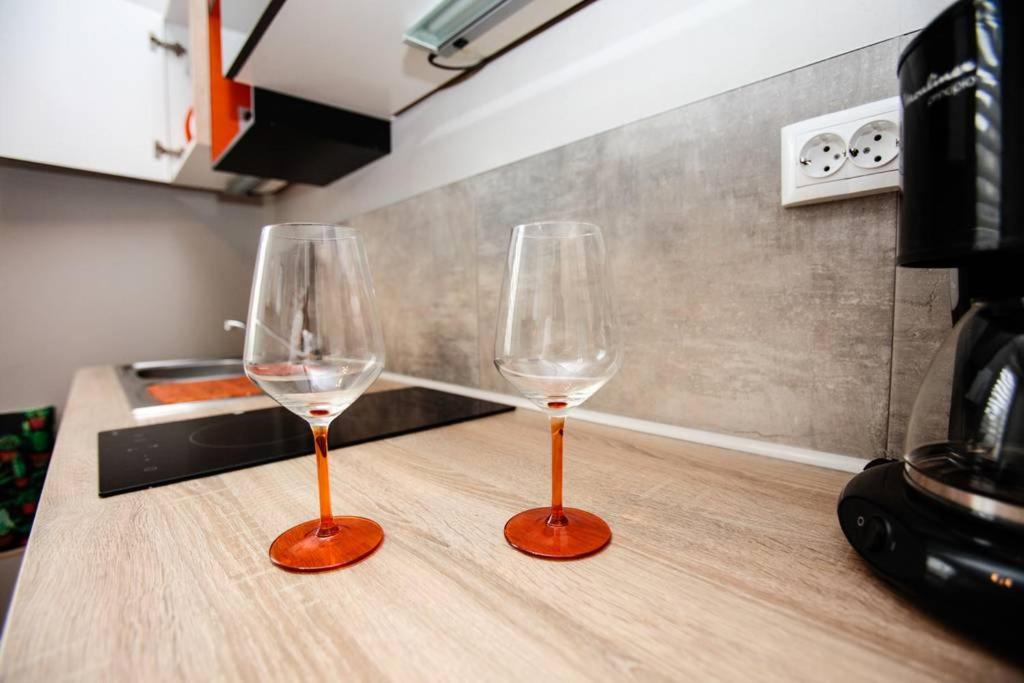 One-Bedroom Apartment - Photo 9