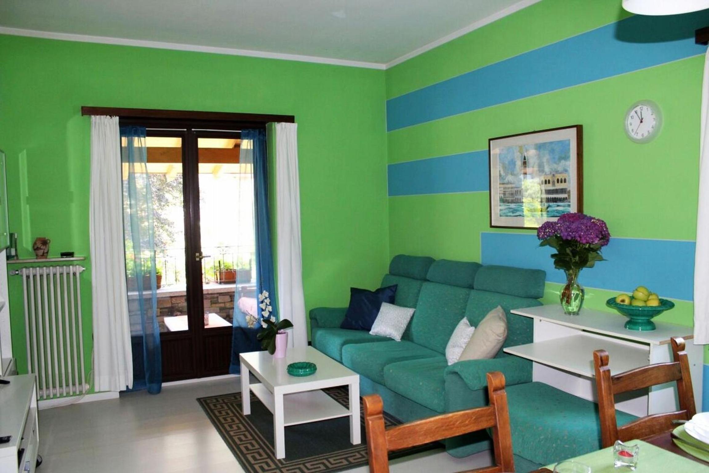 Apartment with Mountain View photo 1