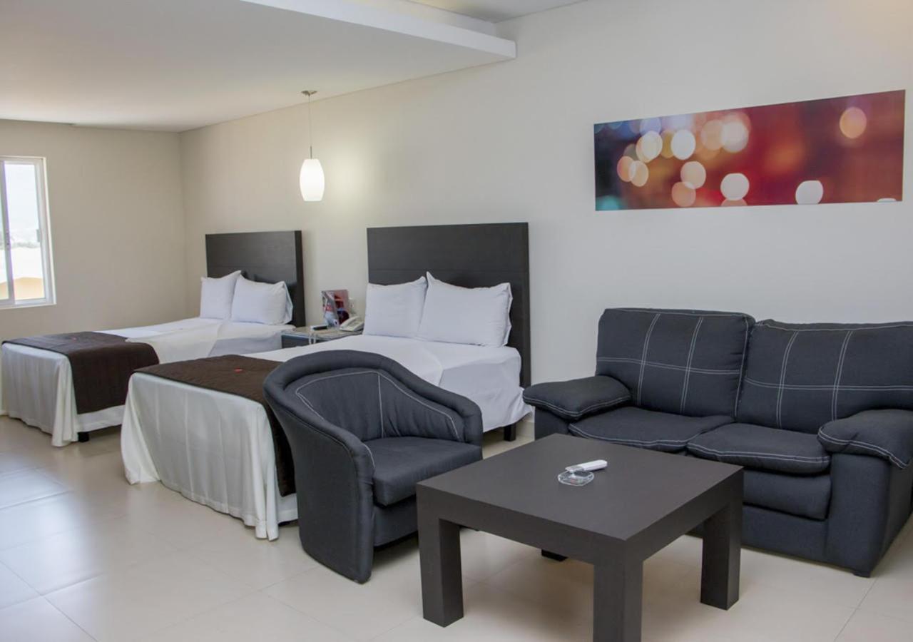 Double Room - Photo 5