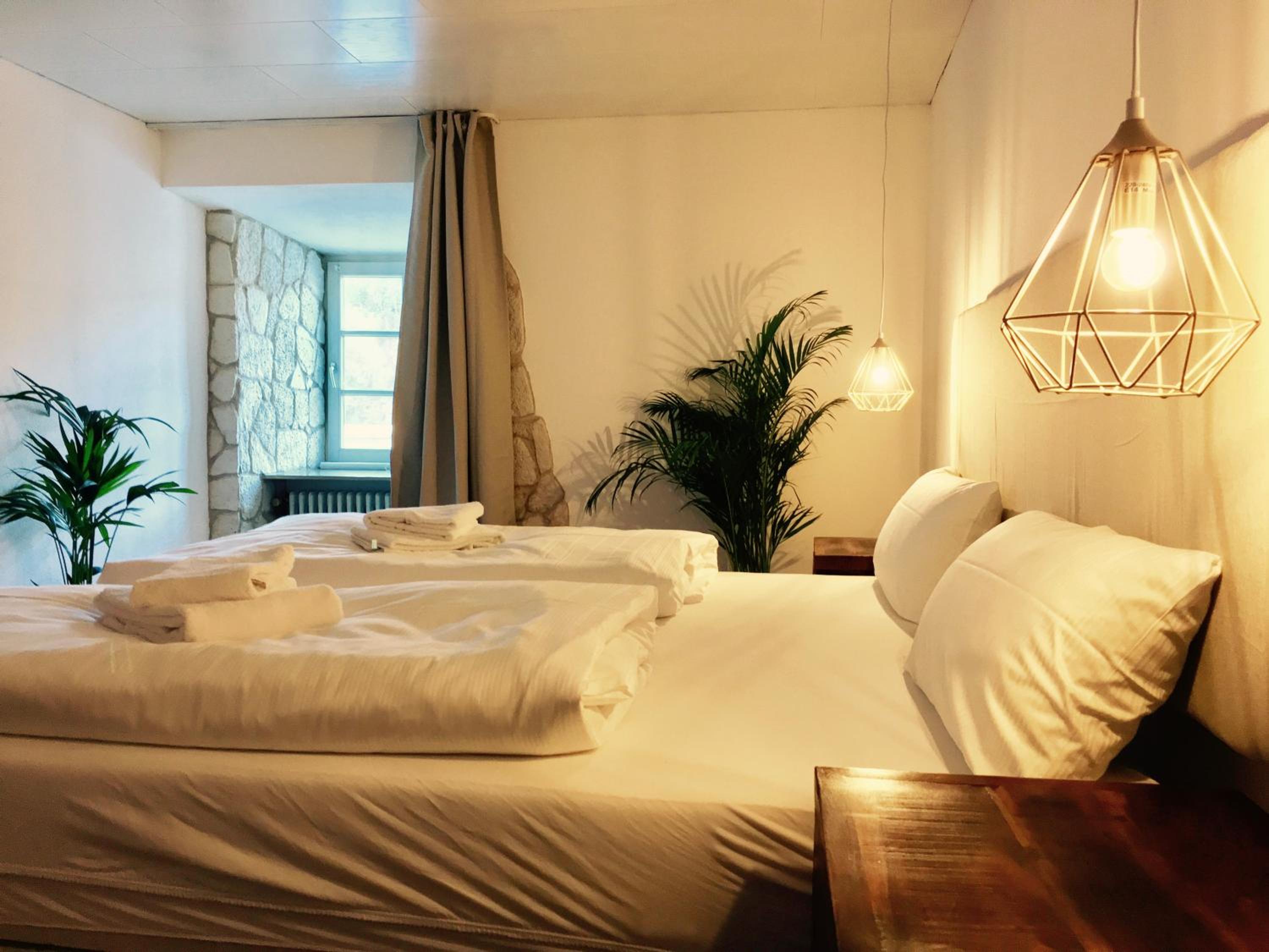 Deluxe Double or Twin Room with River View - Photo 10
