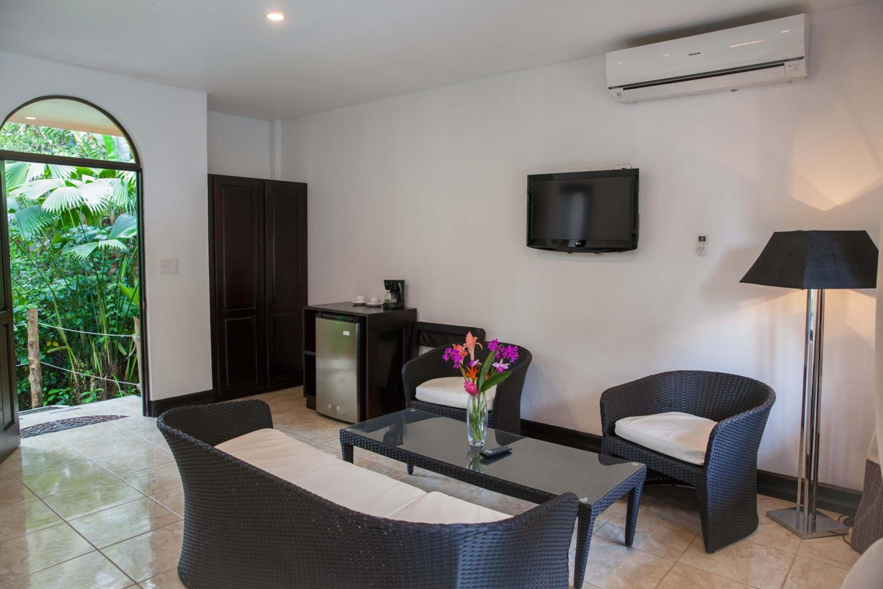 Premium Quadruple Room