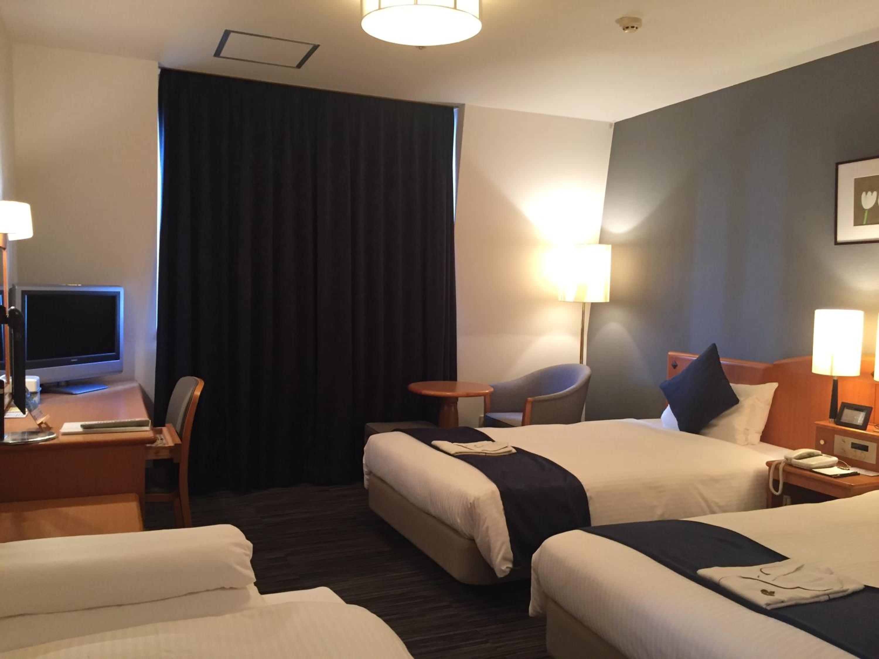 Twin Room with Extra Bed - Non-Smoking - Photo 11