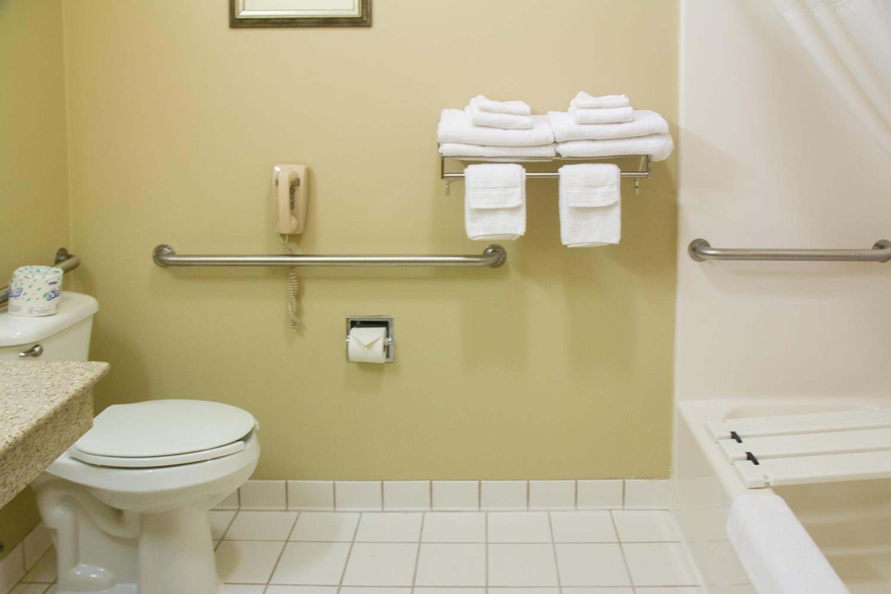King Room - Disability Access - Photo 4