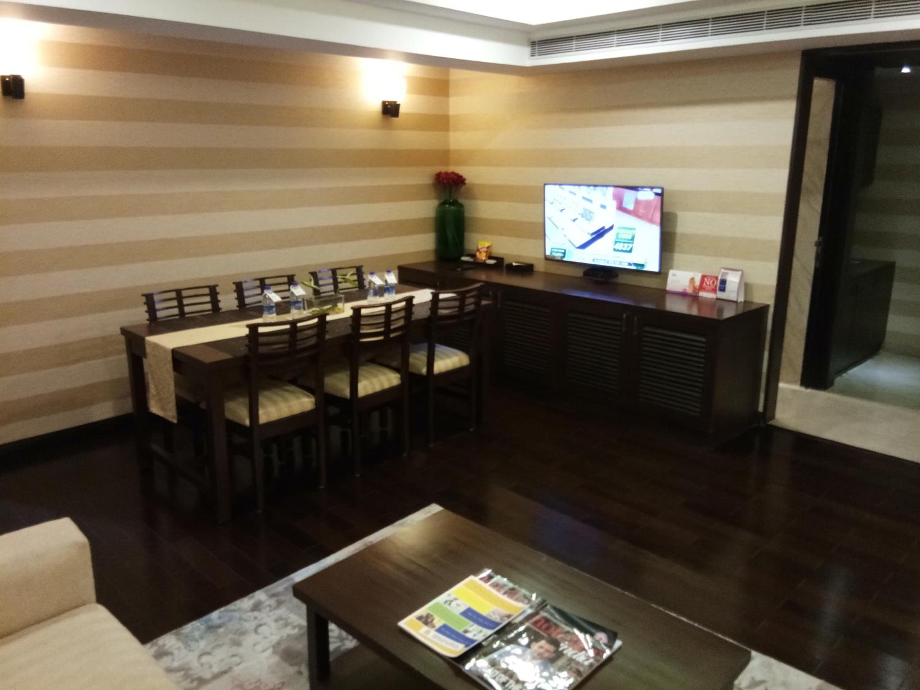 Presidential Suite photo