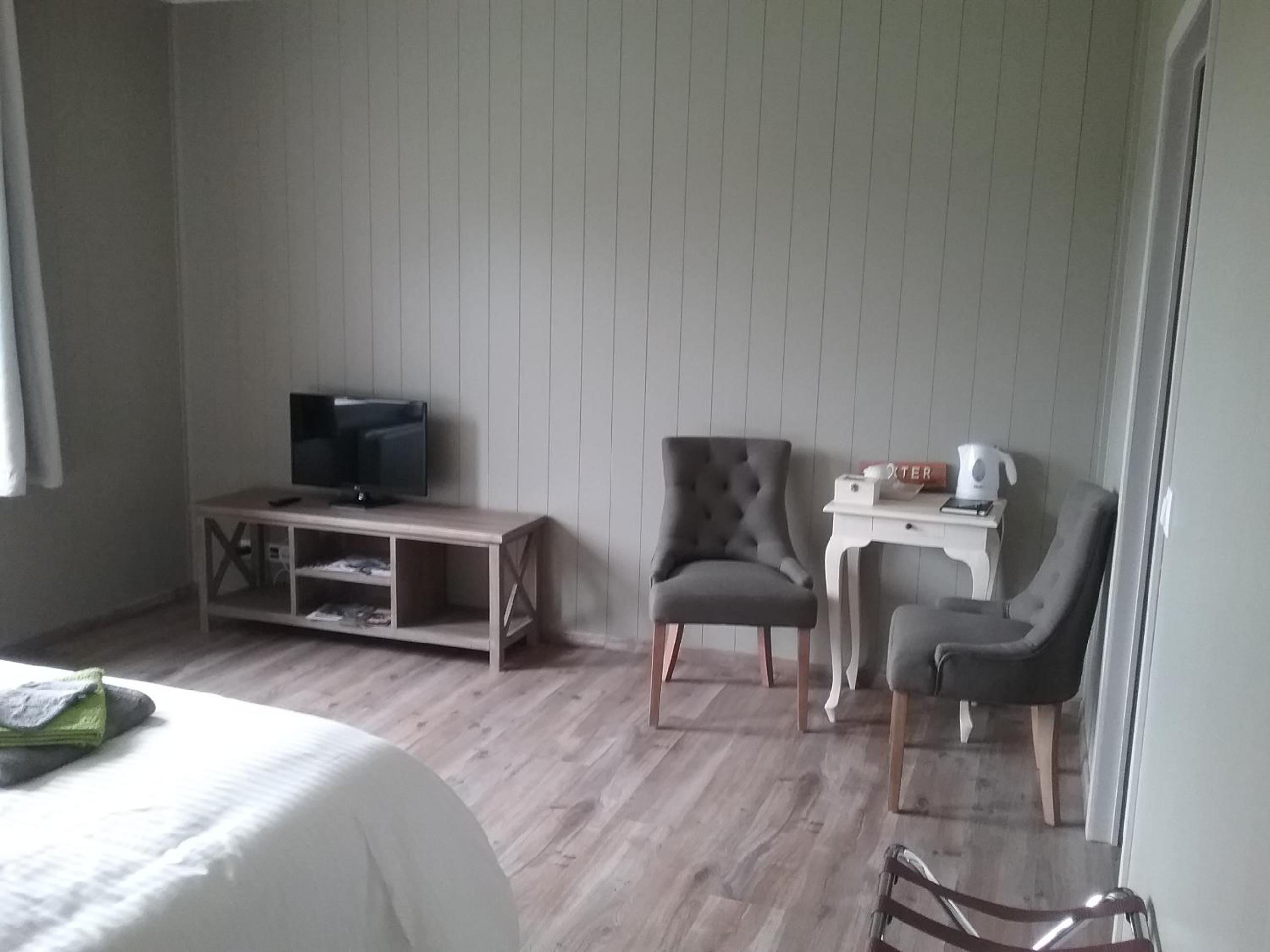 King Room with Garden View photo 3