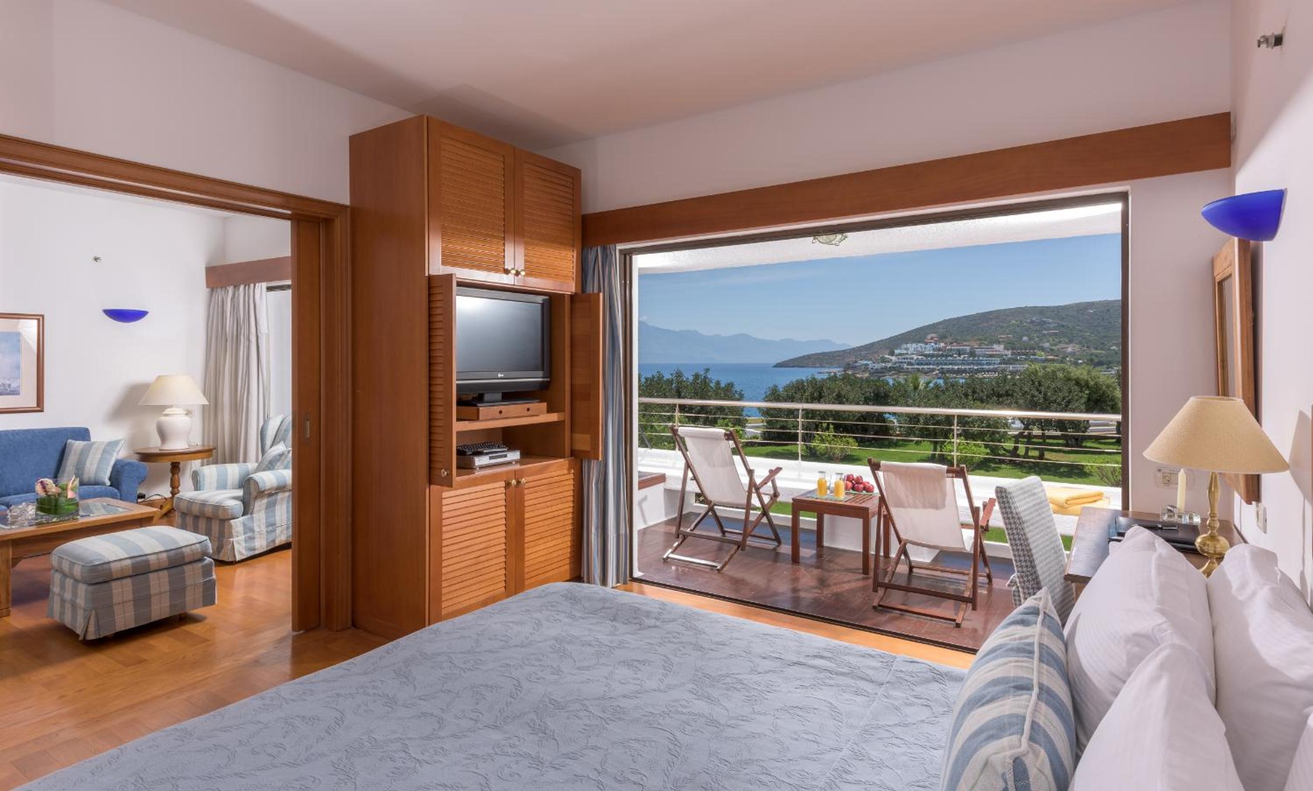Family Hotel Suite Sea View (Two Bedrooms) - Photo 7