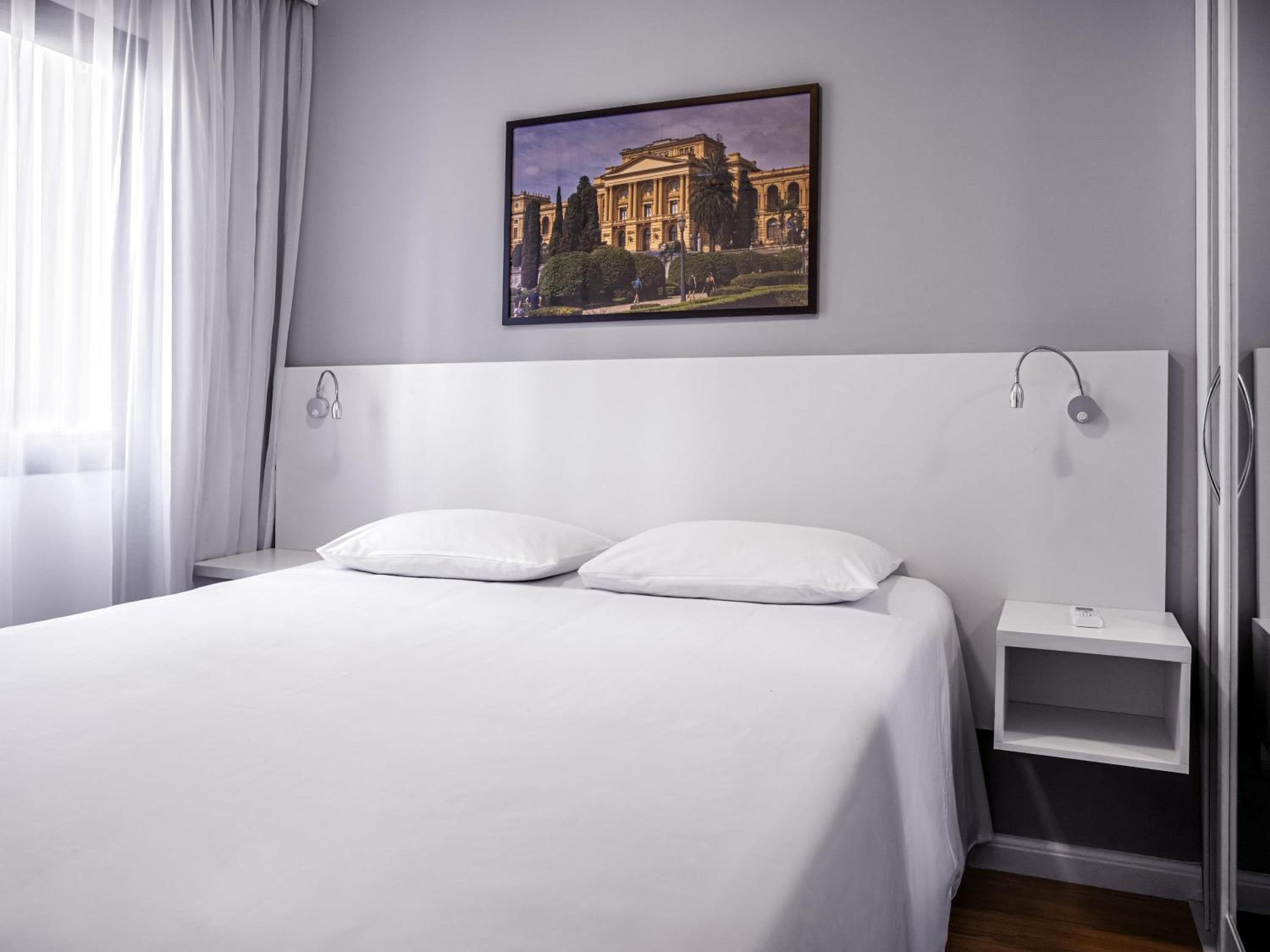 Premium Apartment with One Double and One Single Bed