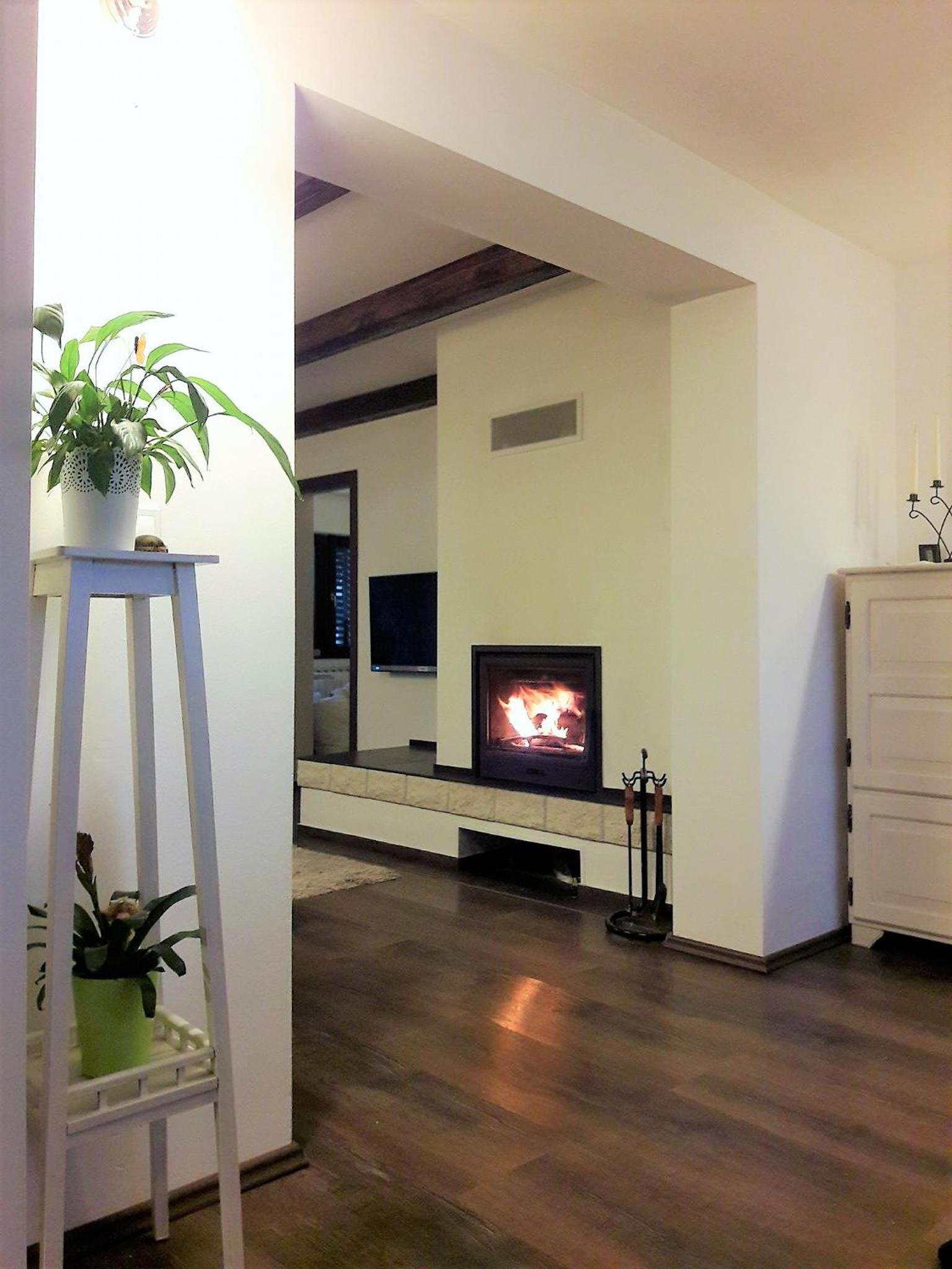 Apartment with Lake View - Photo 28