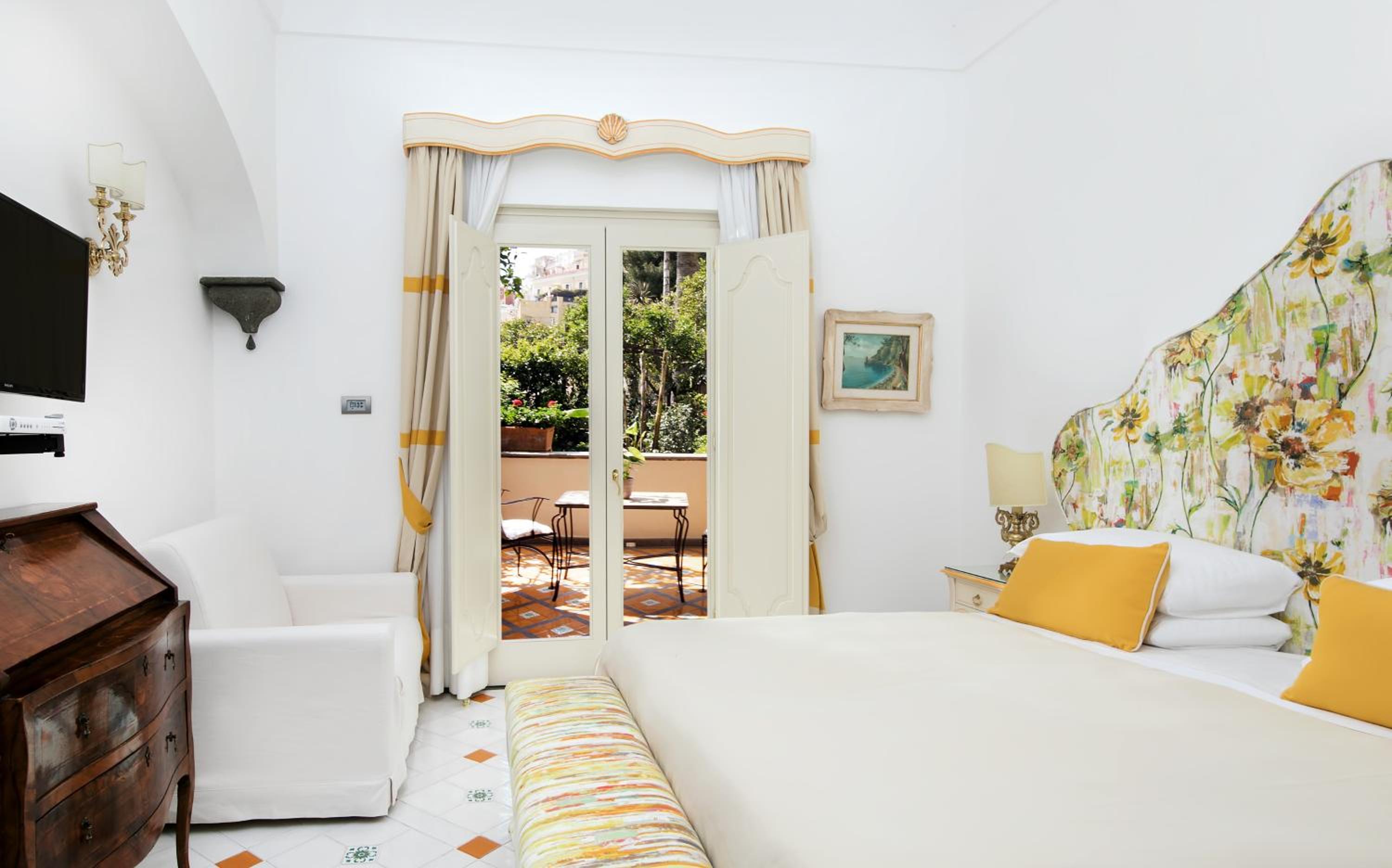 Double or Twin Room with Garden View - Photo 9