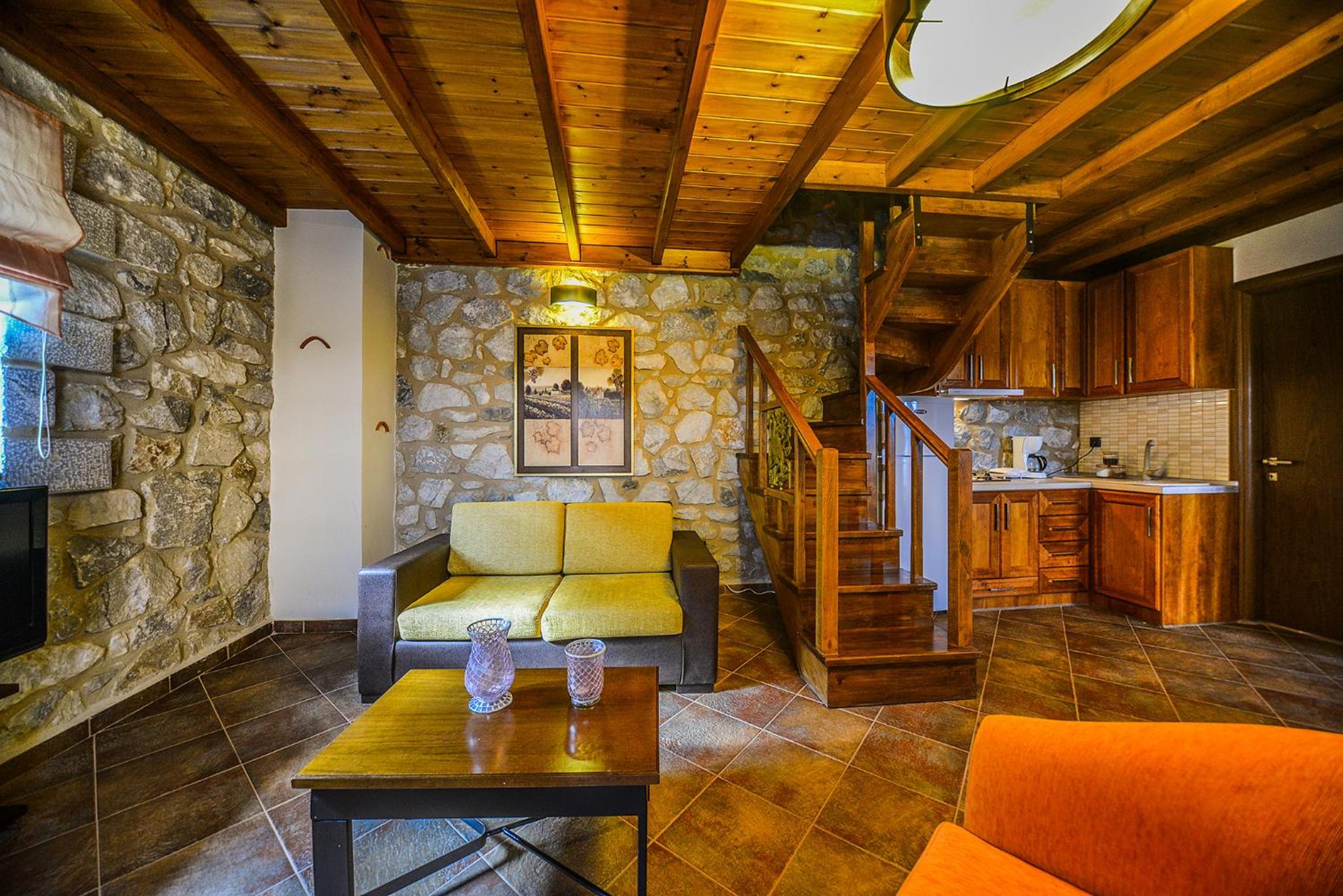 Superior King Suite - Photo 12