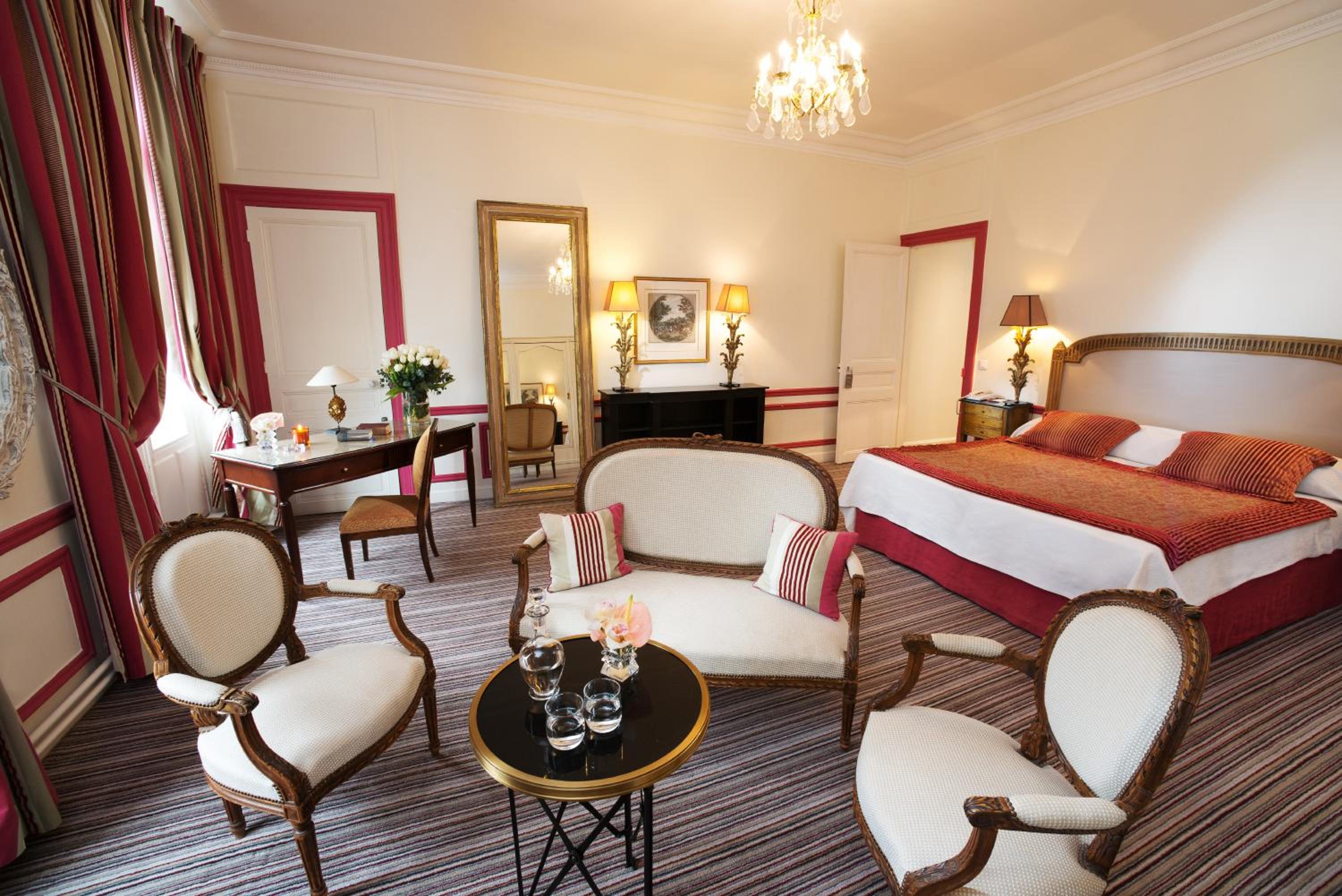 Junior suite Double ou Lits Jumeaux avec Vue Panoramique sur Paris - Photo 5