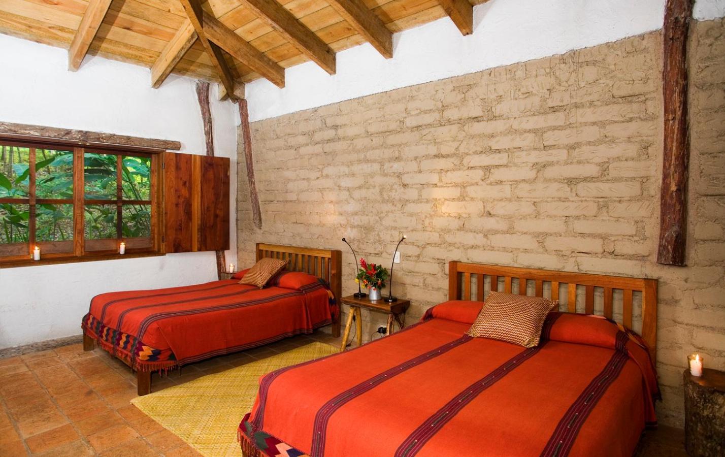 Deluxe Double Room with Bath photo 3
