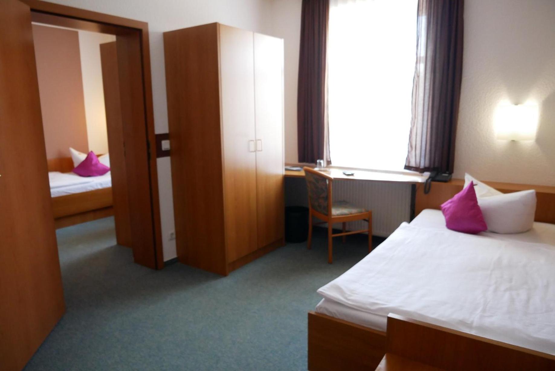 Single Room photo 1
