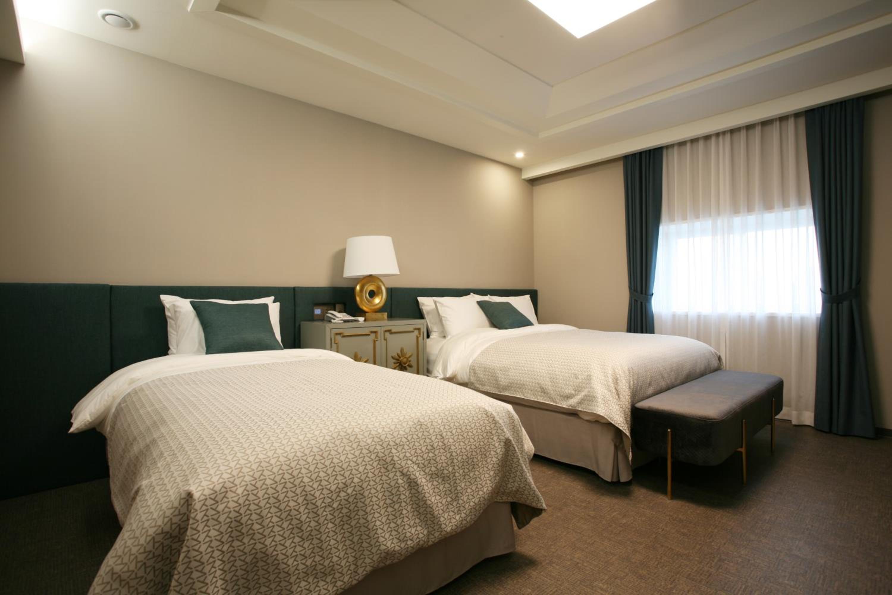Deluxe Family Twin Room - Photo 4