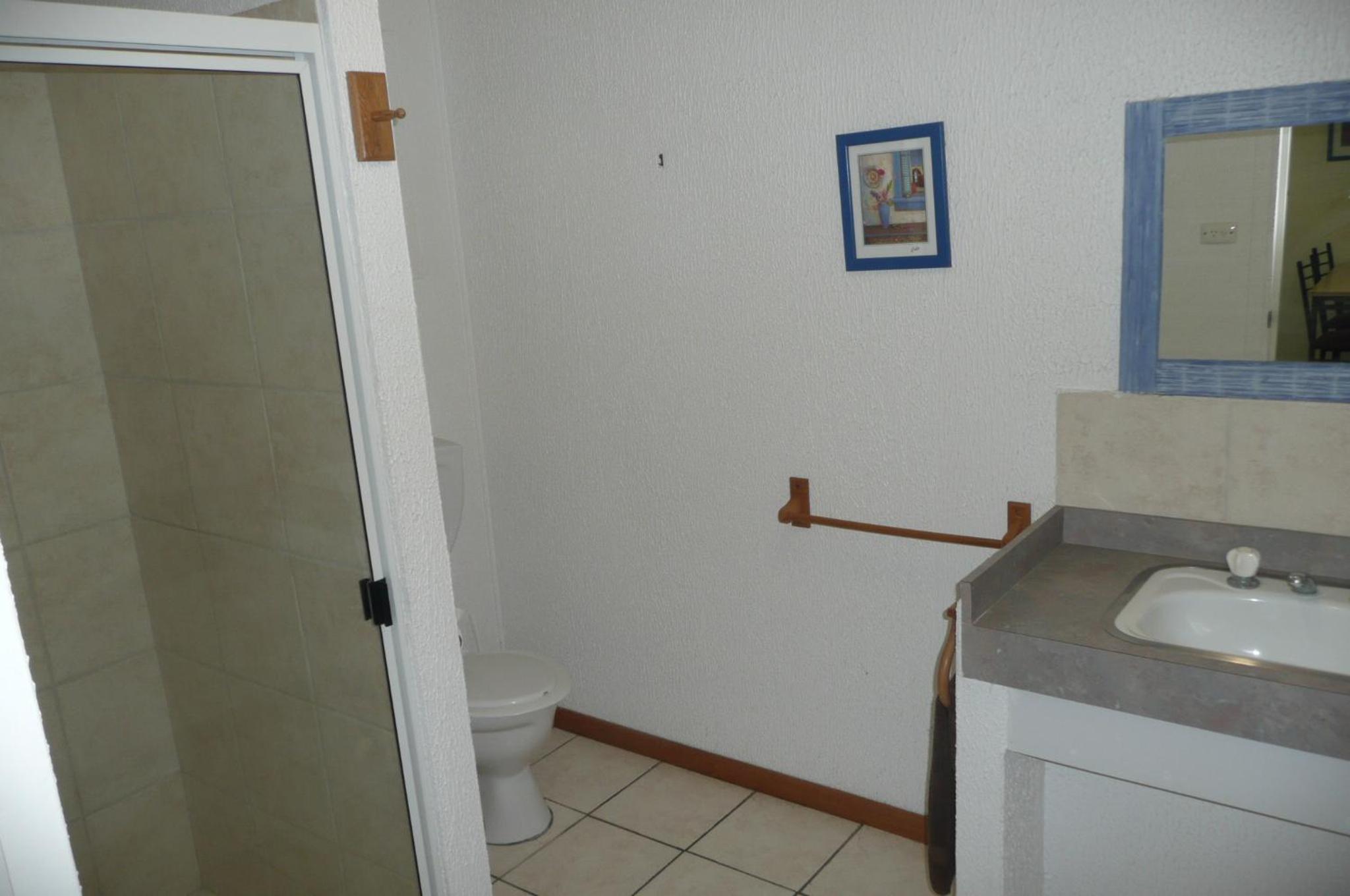 Two-Bedroom Apartment with Garden View (2 Adults) photo 3