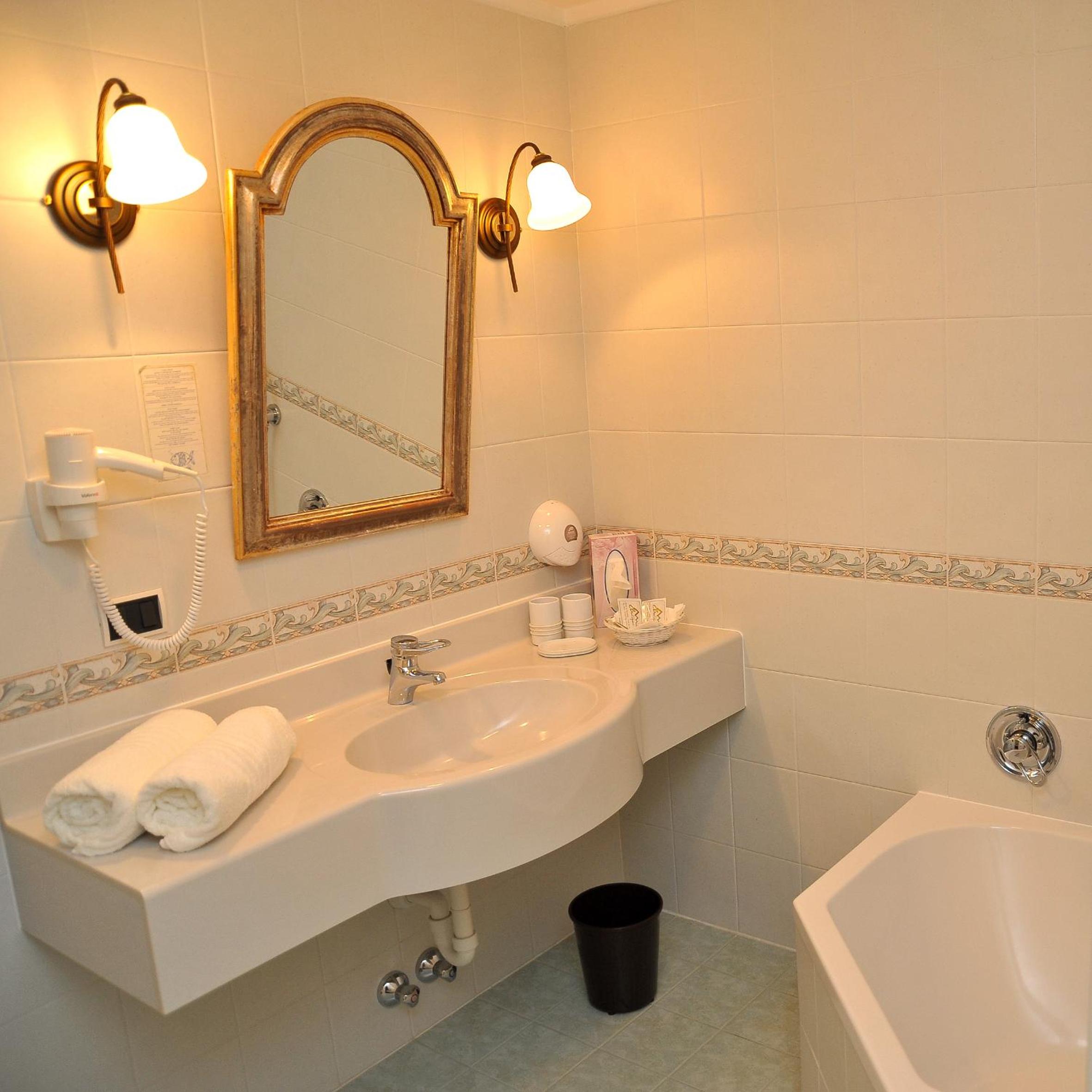 Comfort Double Room with Balcony photo 3