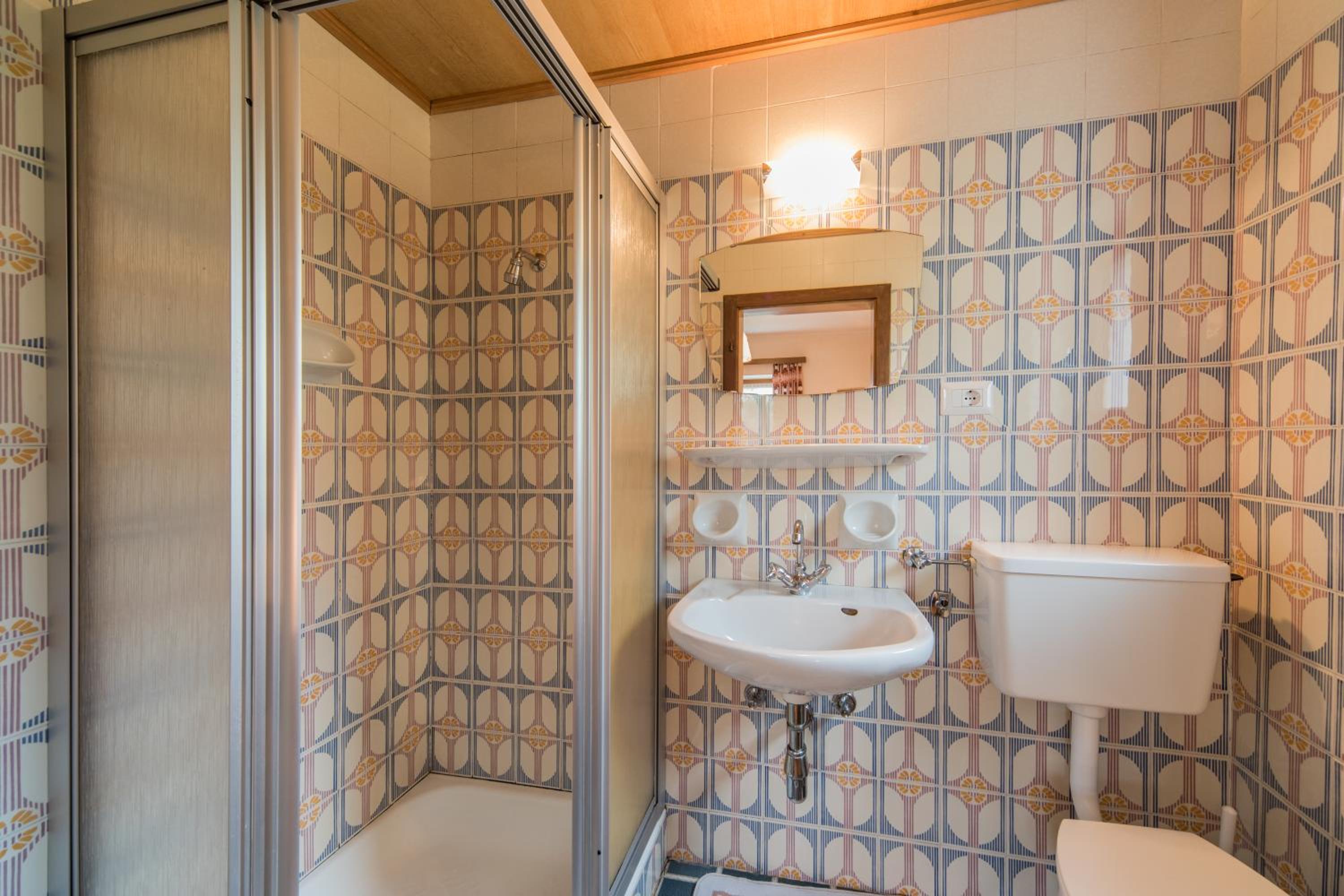 Two-Bedroom Apartment with Two Bathrooms
