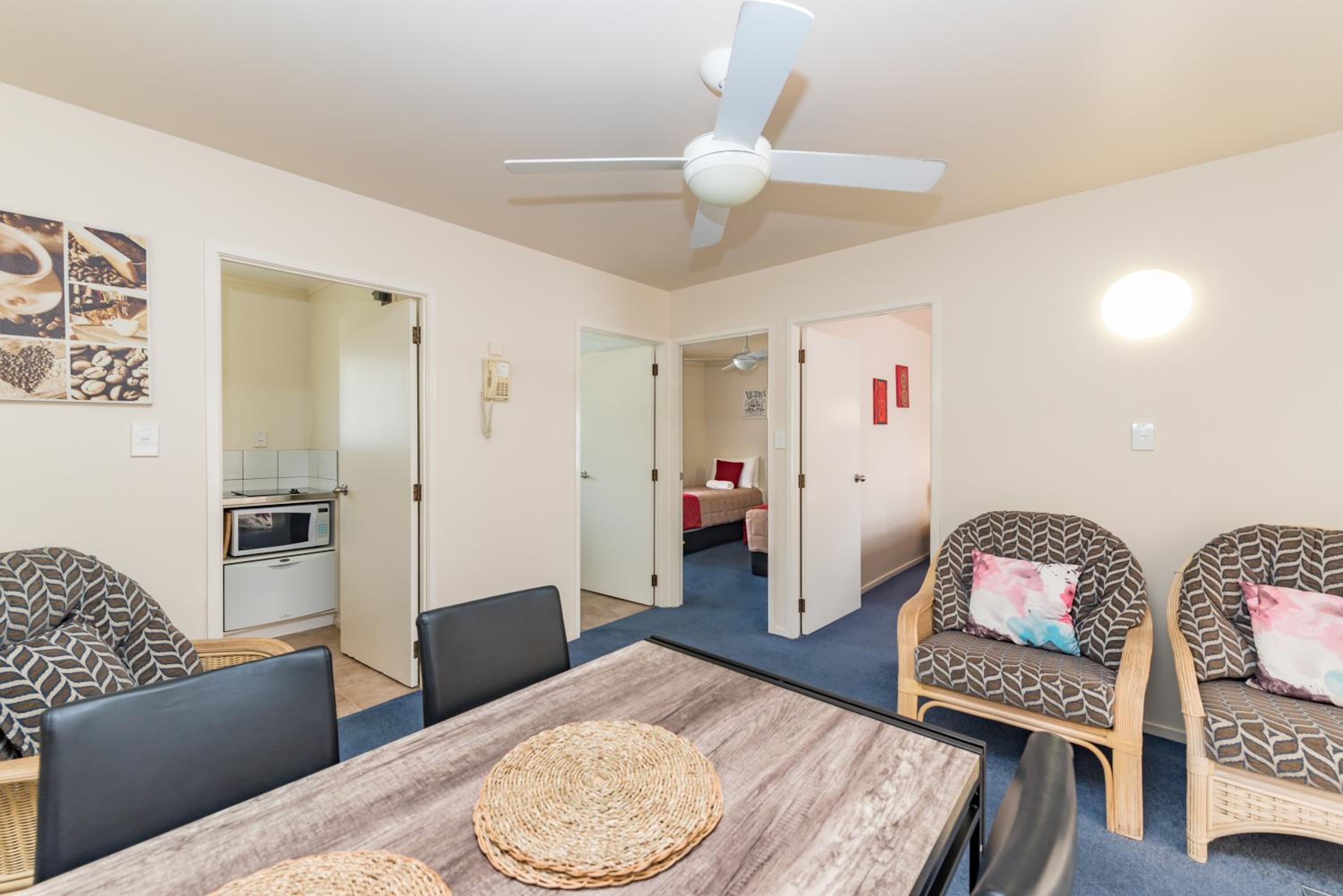 Standard Two-Bedroom Apartment - Photo 2