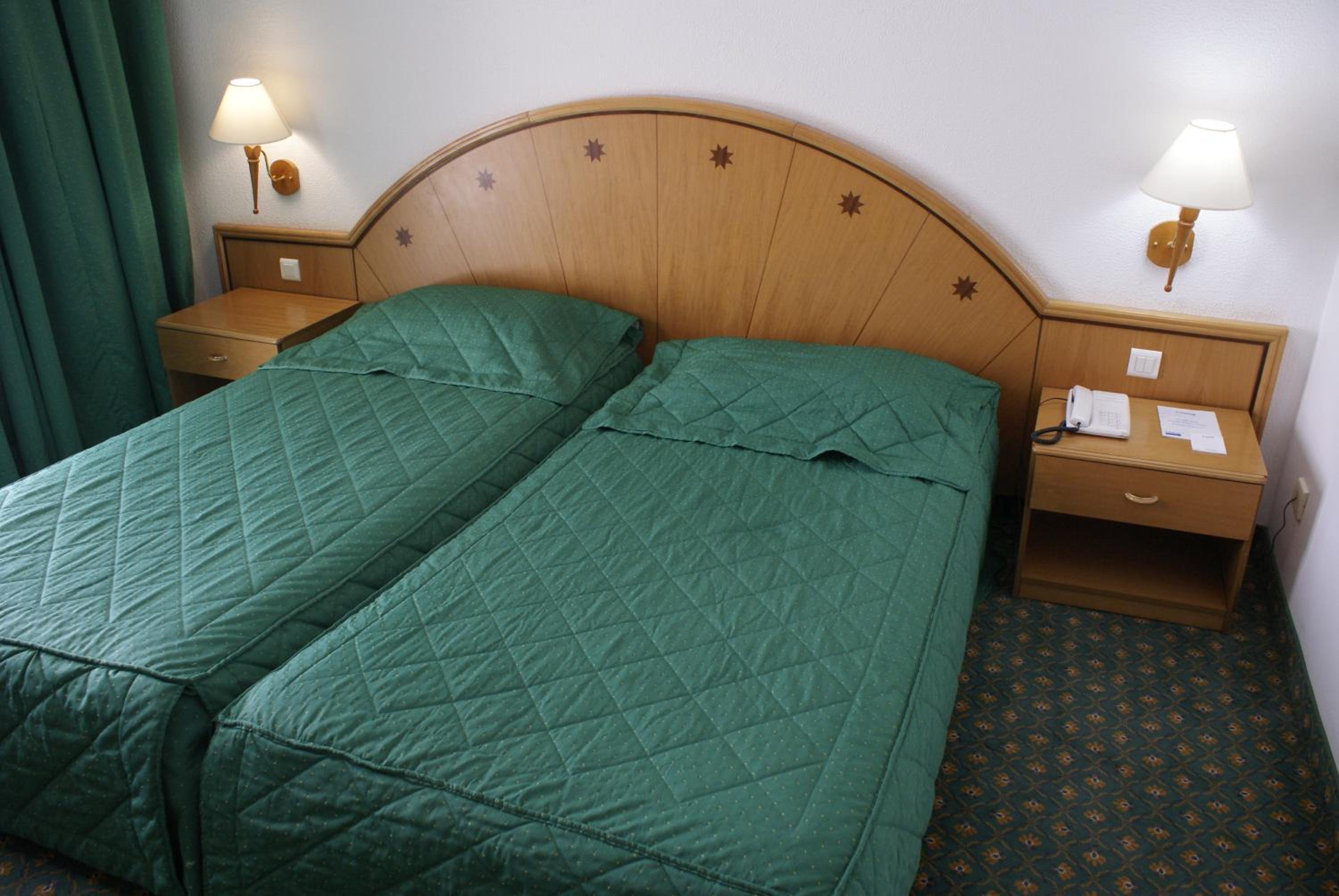 Chambre Double (2 Adultes)