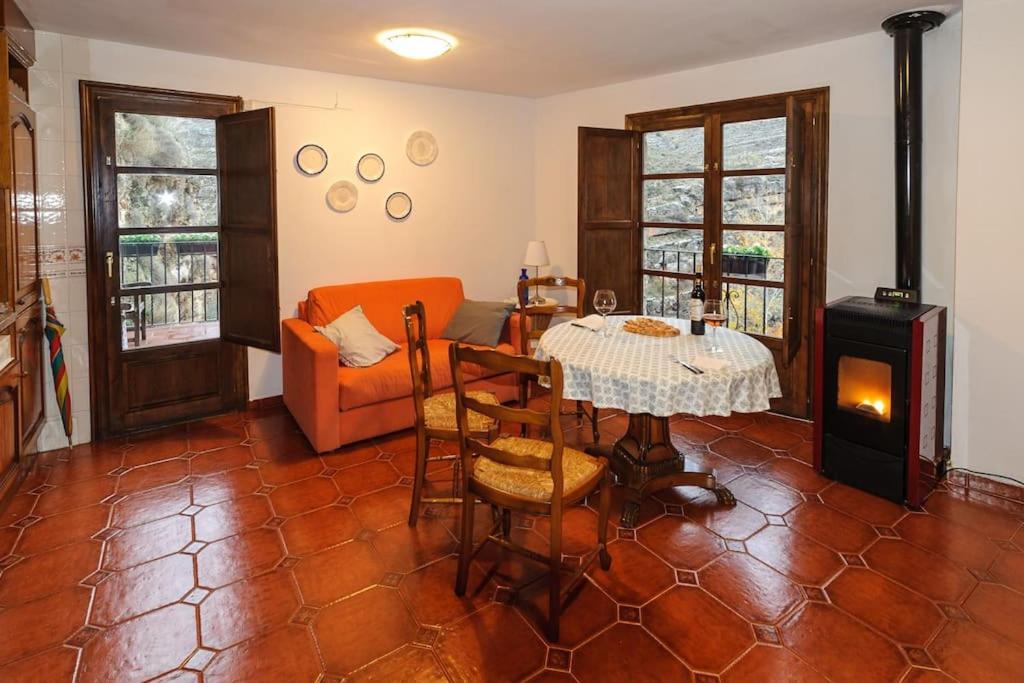Apartment photo 3