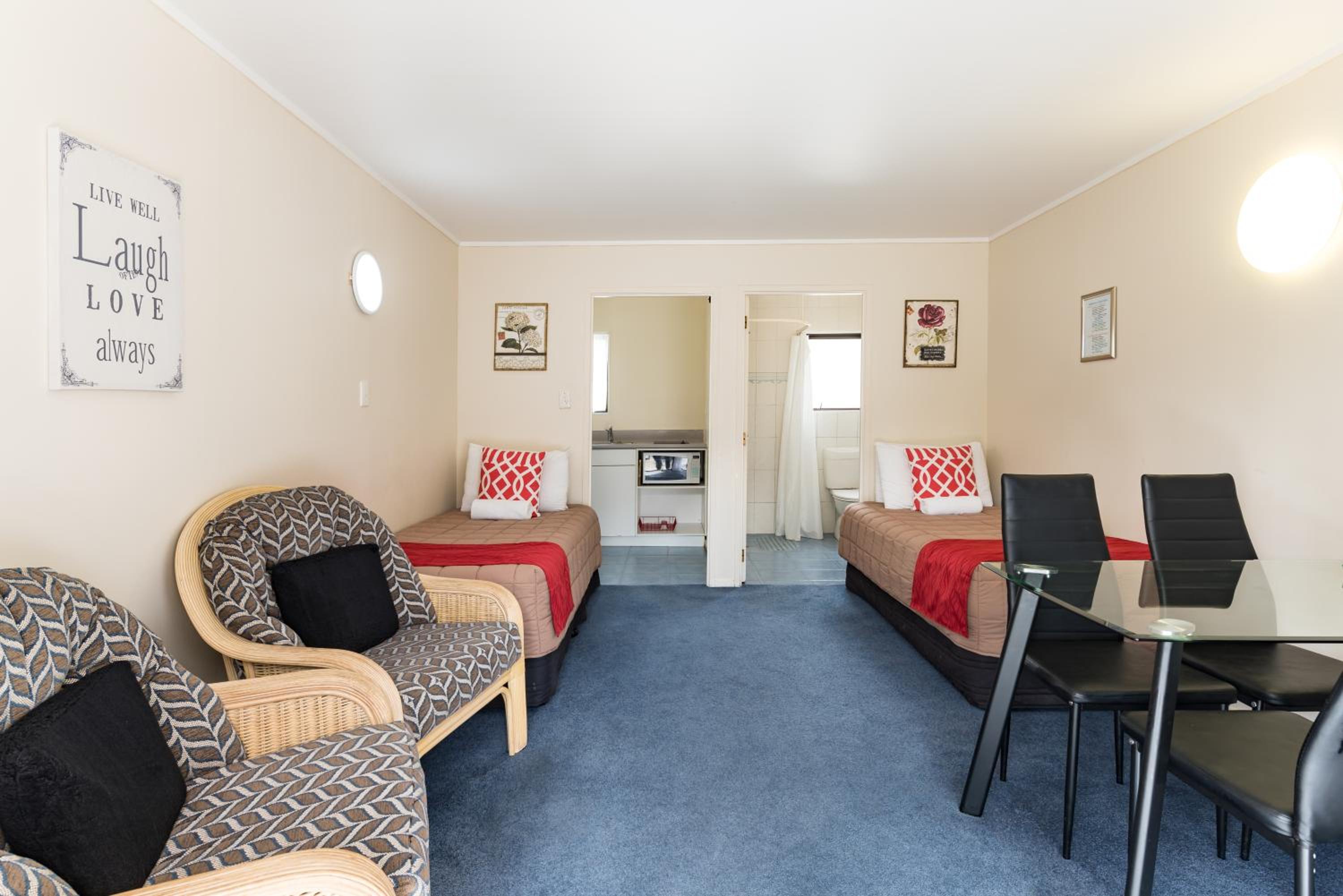 Standard One-Bedroom Apartment - Photo 5