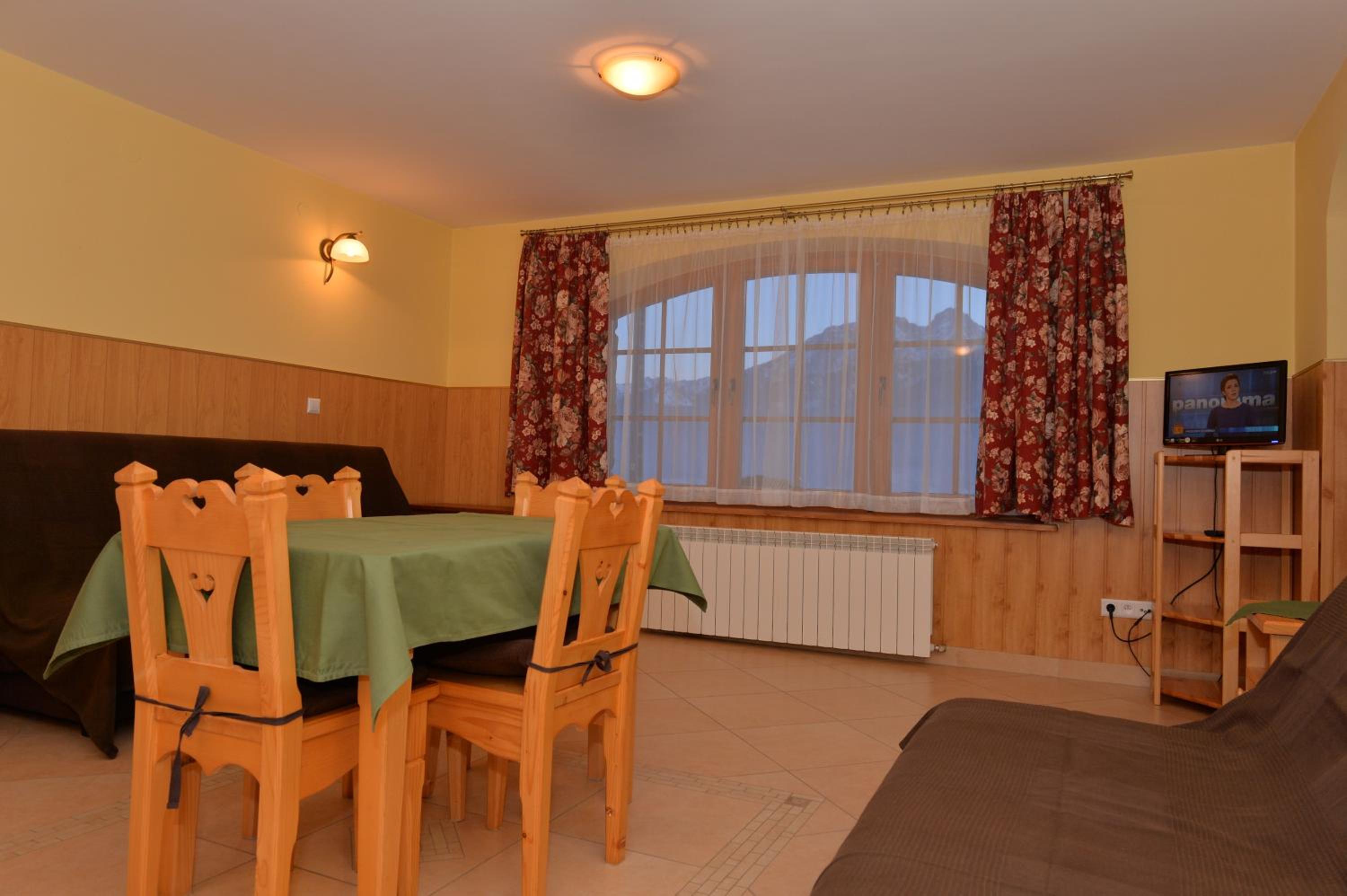 Double Room with Mountain View