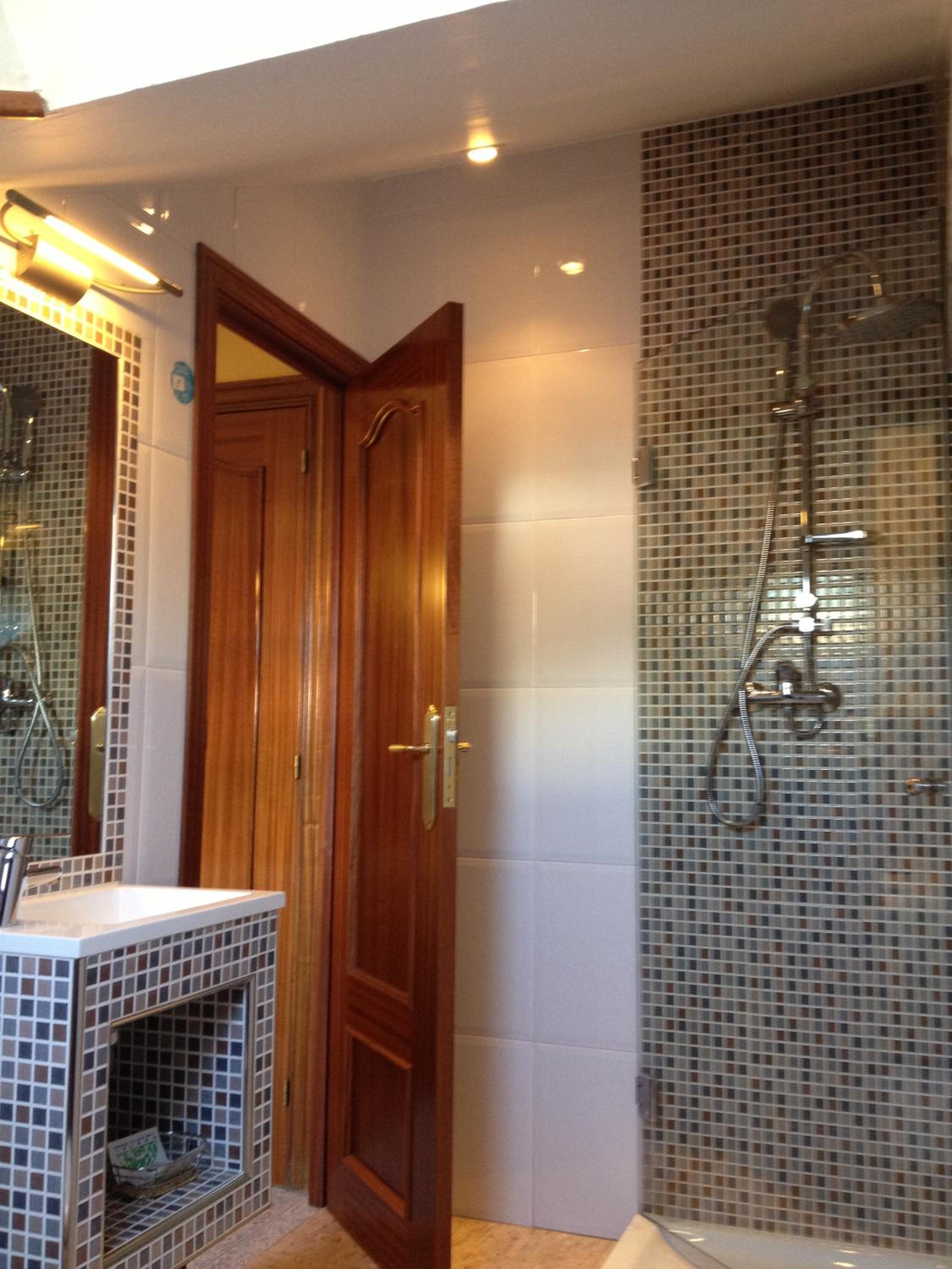Double or Twin Room - Photo 5