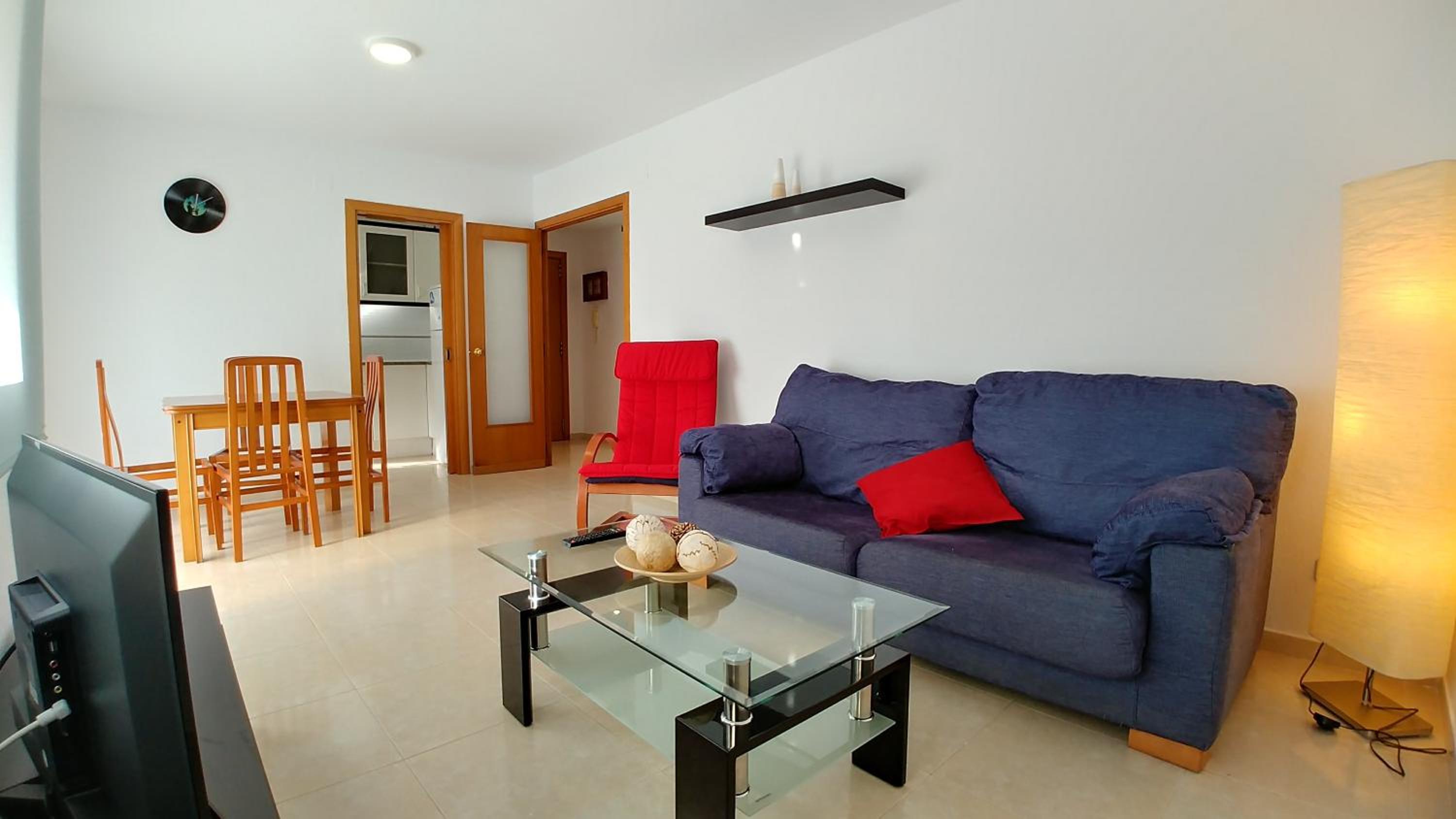 Apartment with Terrace - Photo 12