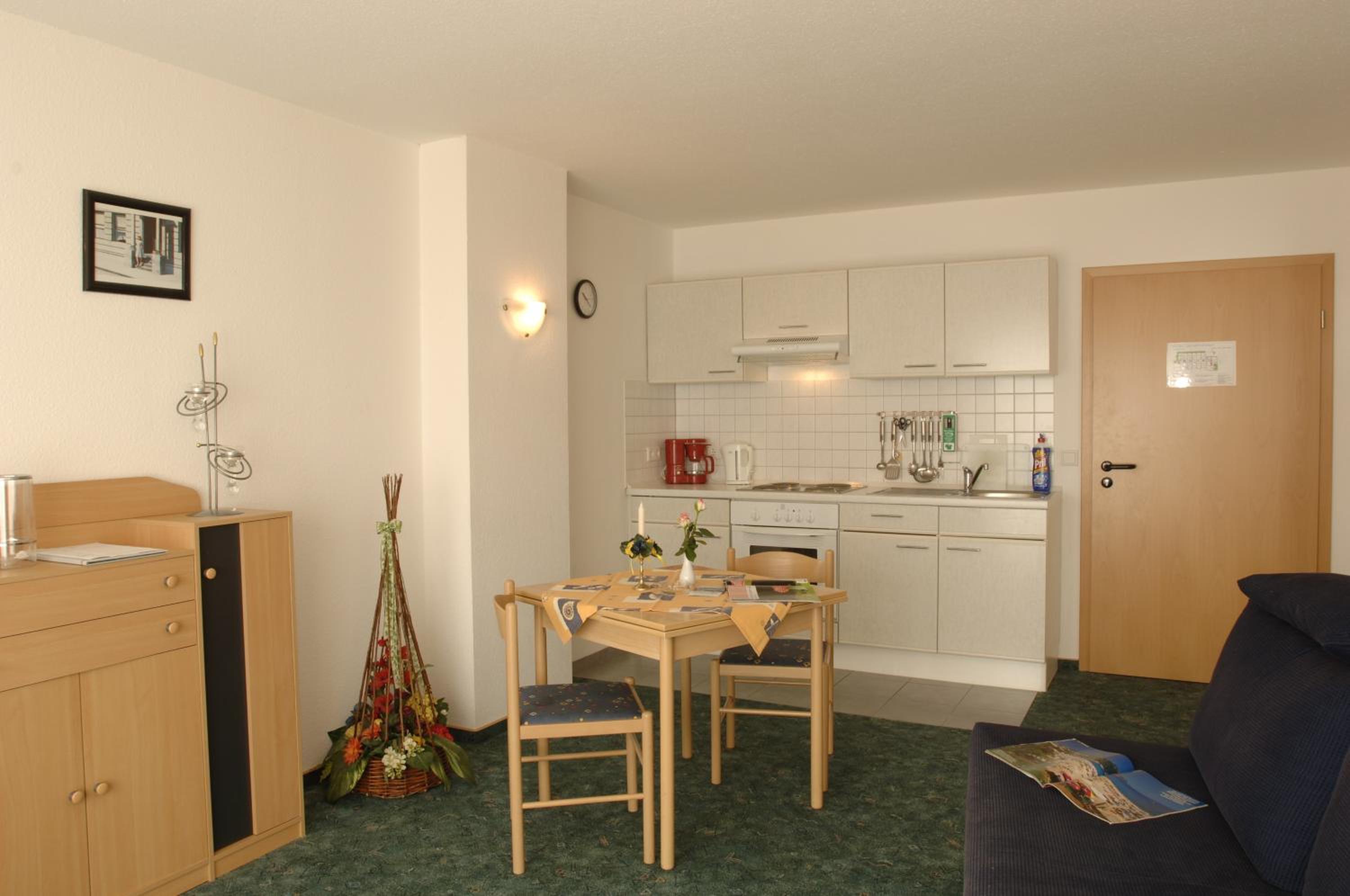 Double Room - Photo 7