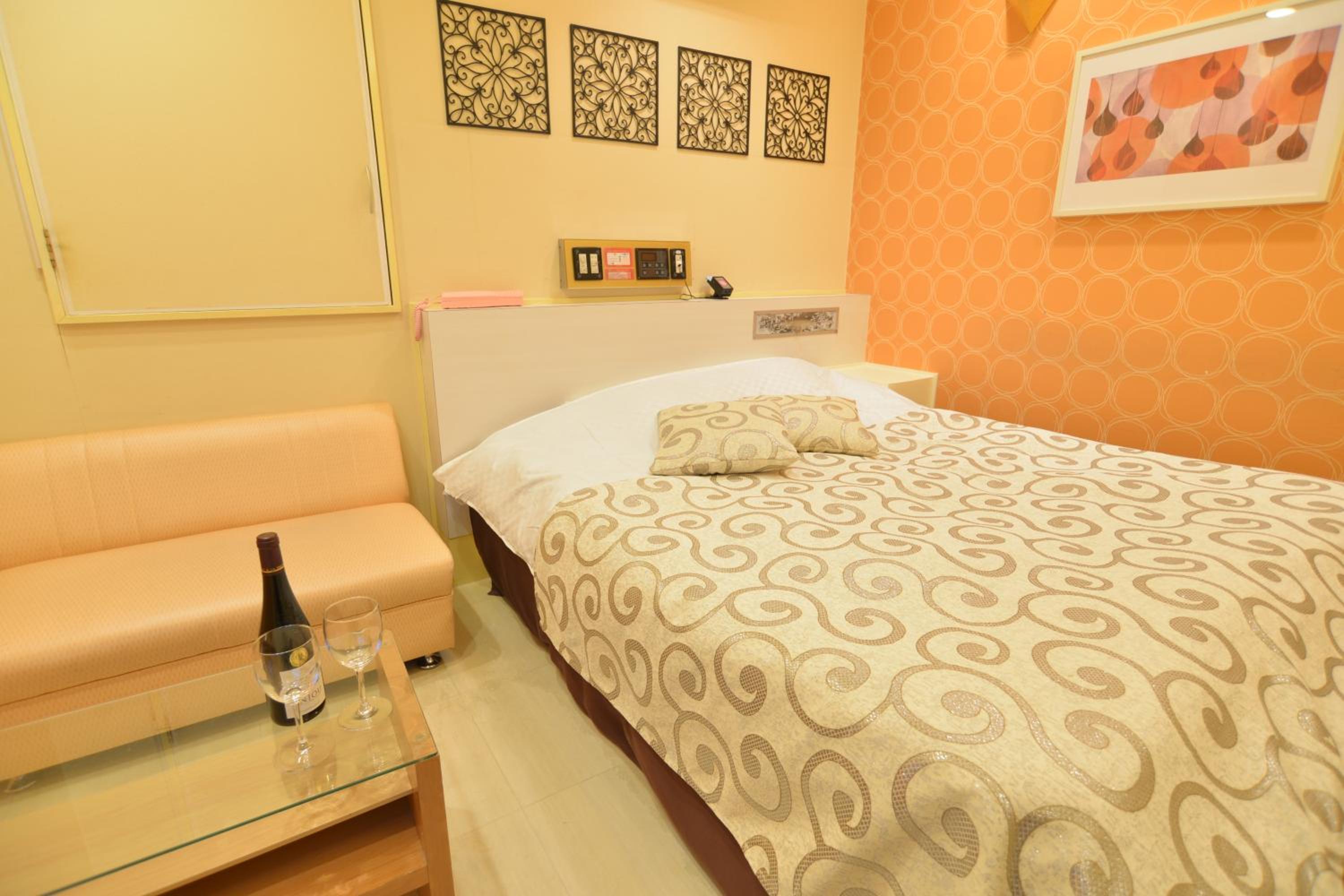Double Room - Photo 3