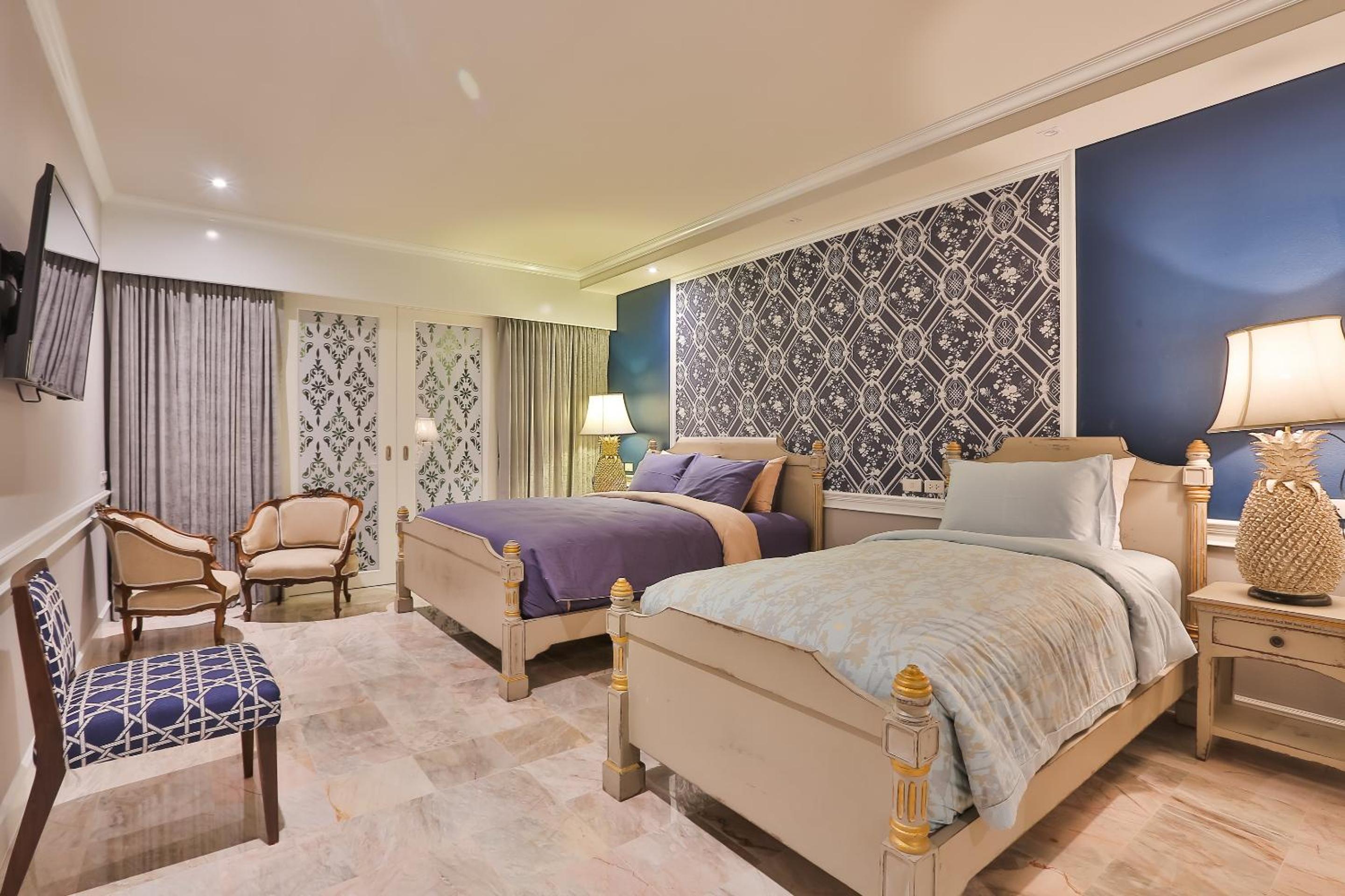 Deluxe Triple Room - Photo 8