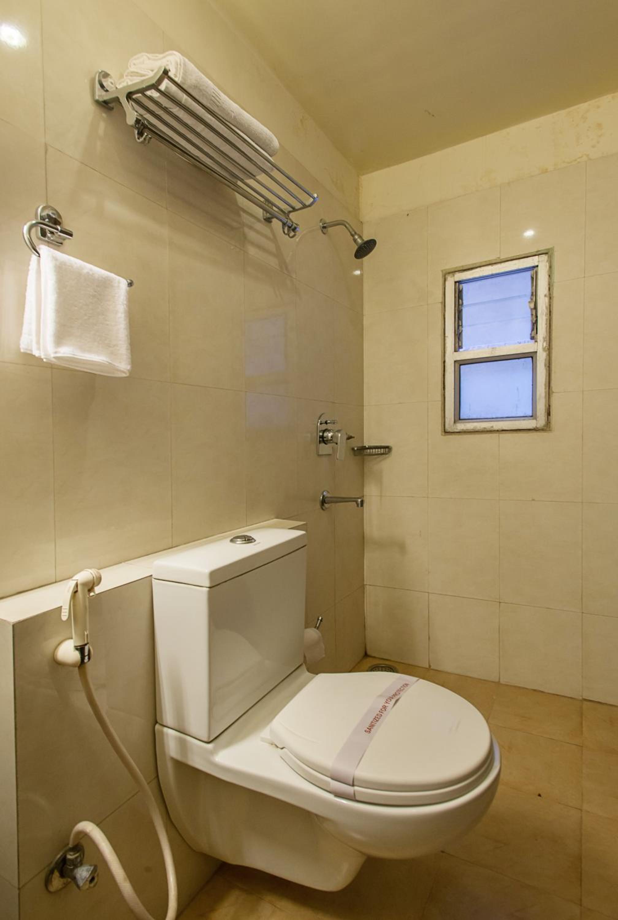 Shalimar Club Deluxe - Photo 3