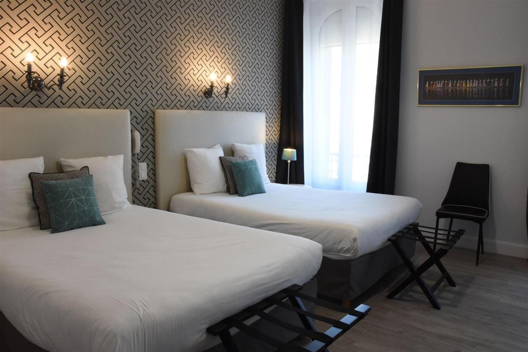 Superior Twin Room photo 1