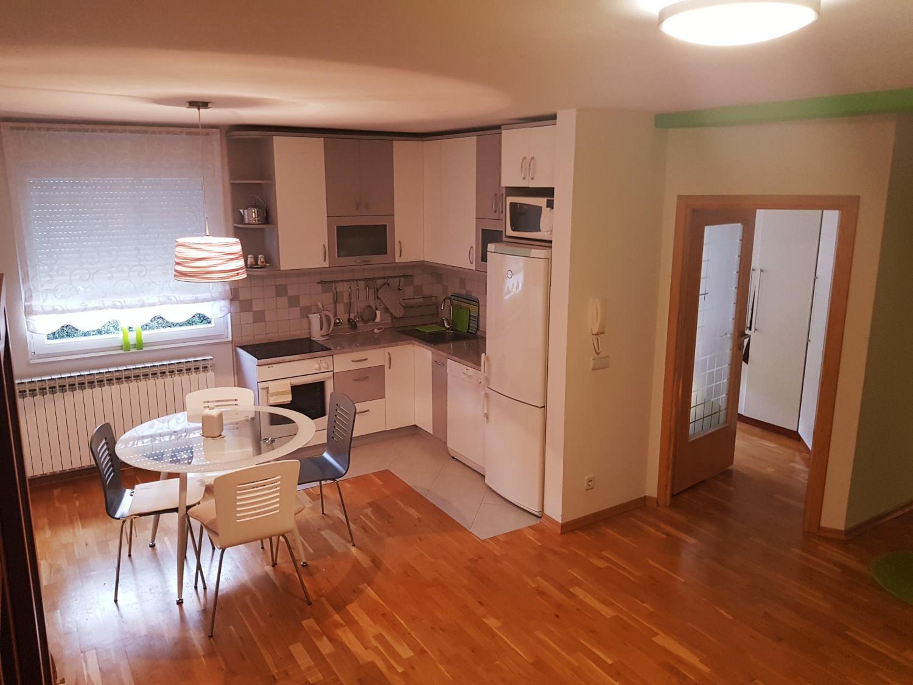 Apartment - Photo 29