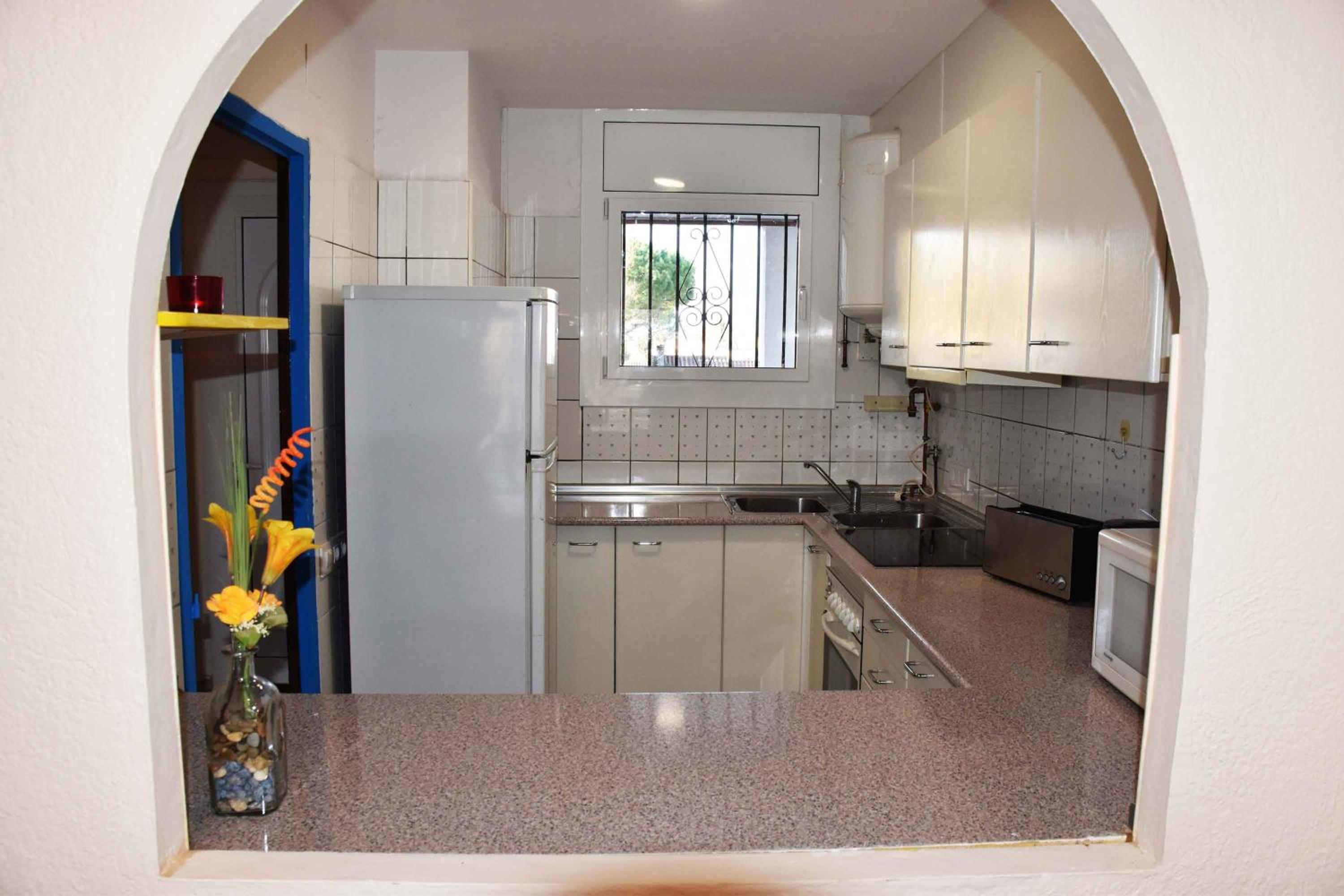 Three-Bedroom Apartment photo 2