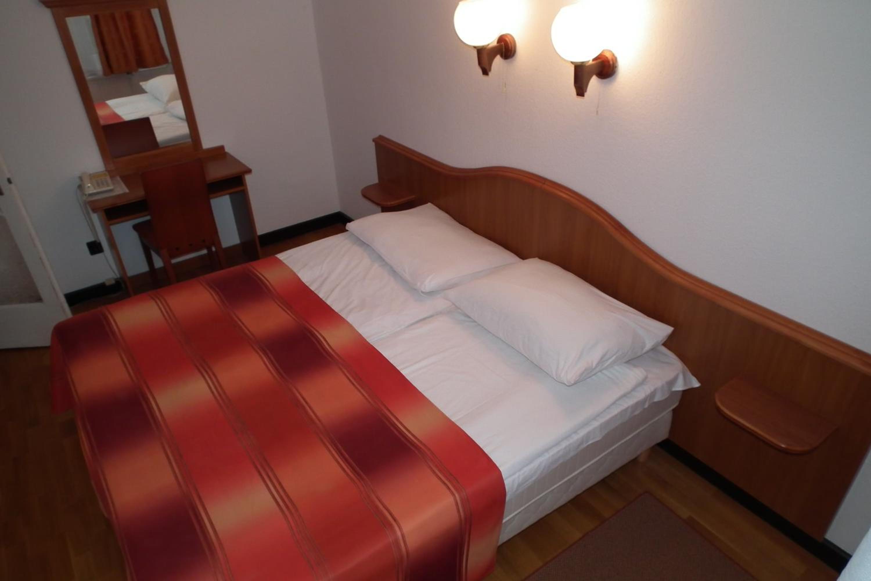 2-Room Apartment (4 Adults) photo 1