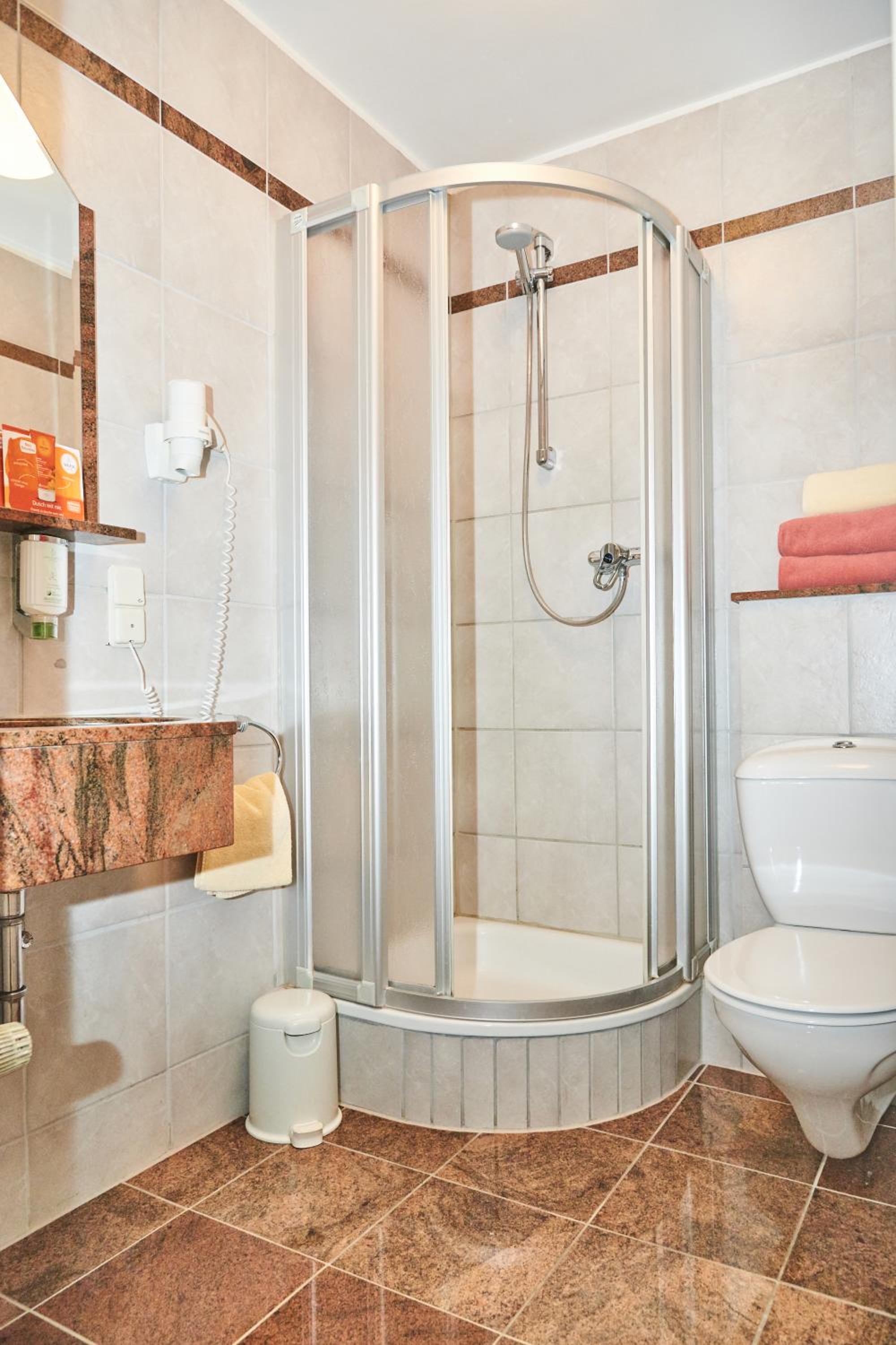 Single Room with Aircondition photo 3