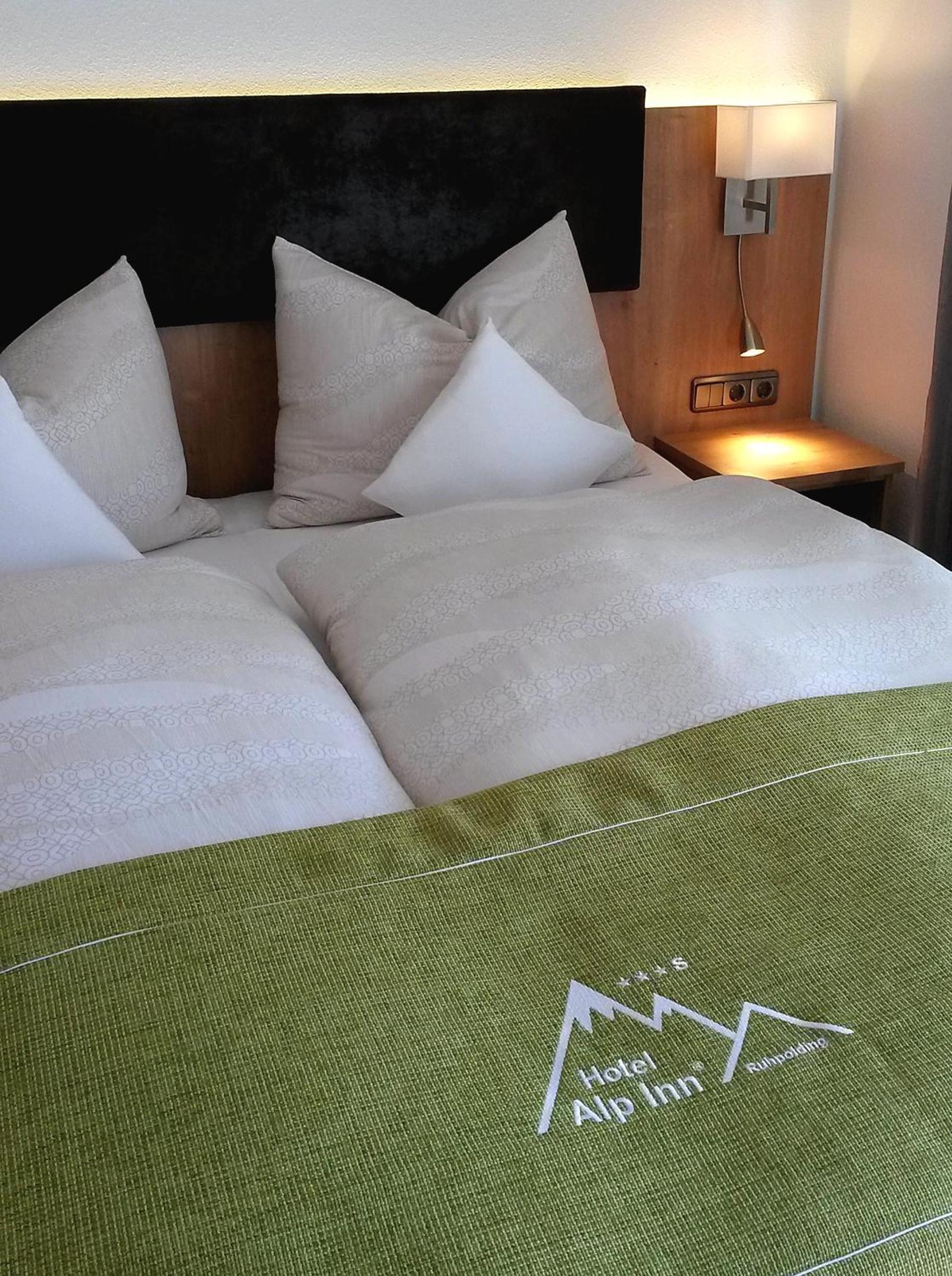 Double Room - Photo 5