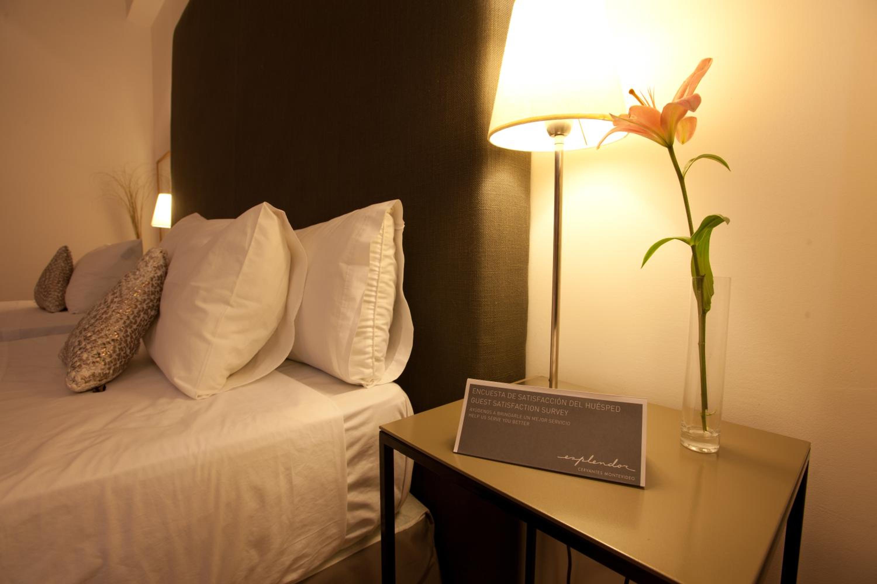King Suite - Non-Smoking - Photo 1