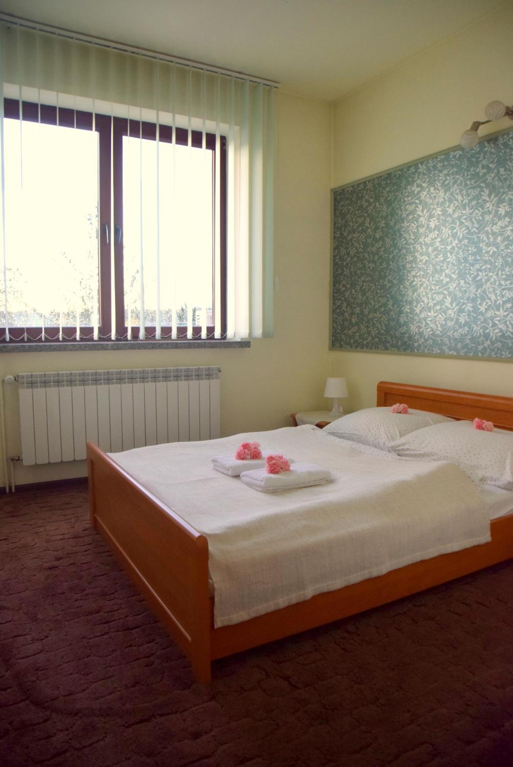 Suite - Photo 7