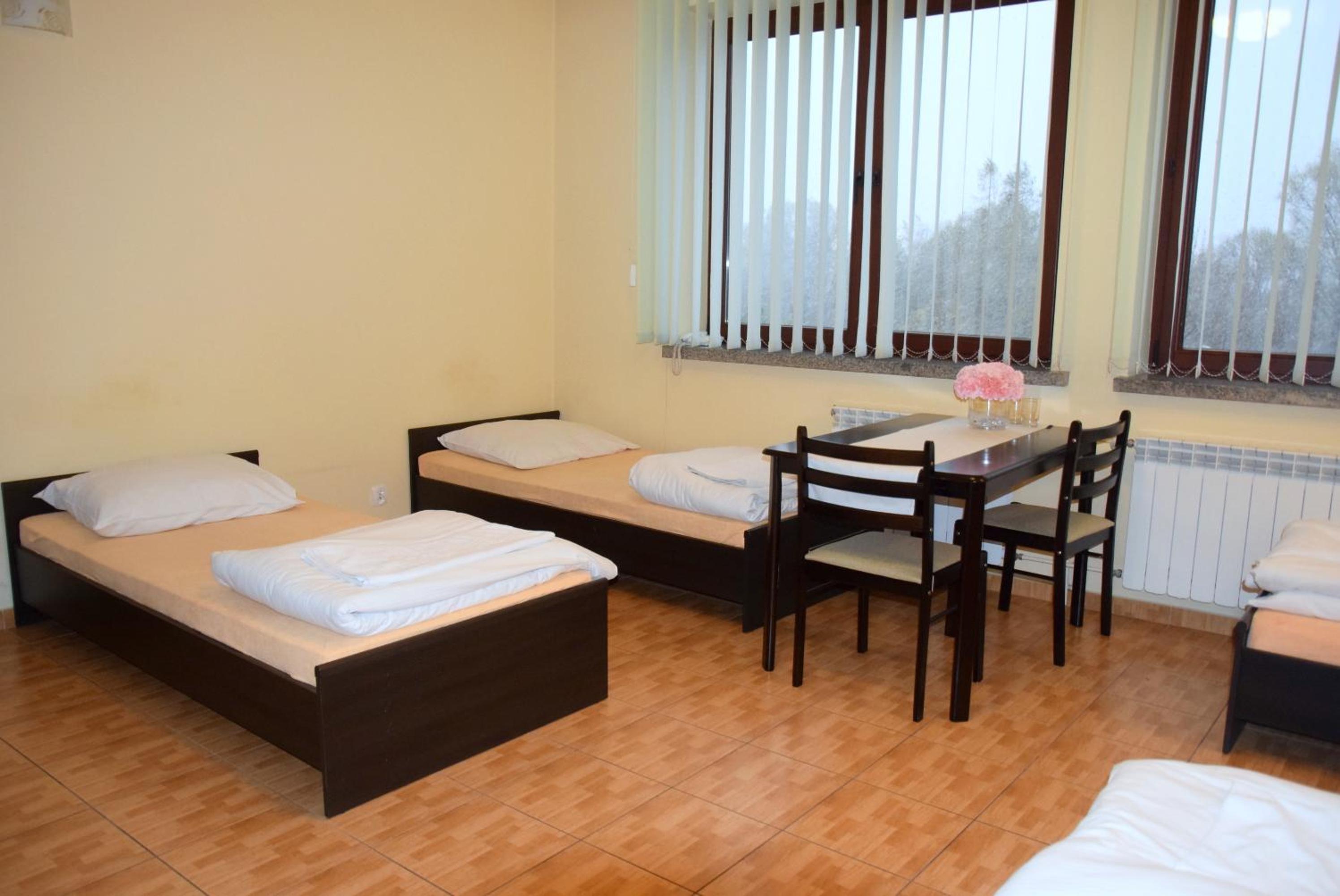 Quadruple Room - Photo 1