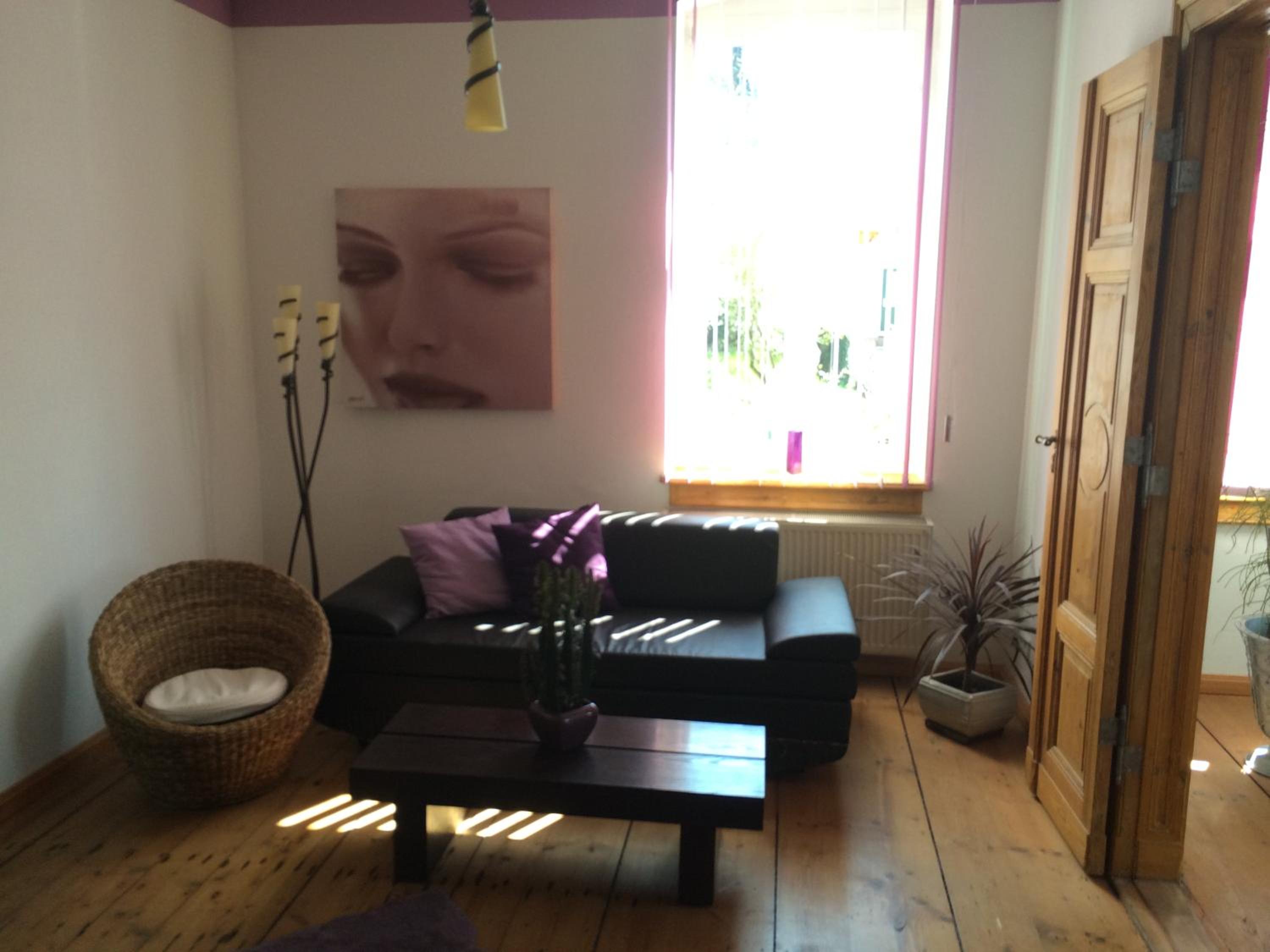 King Studio with Sofa Bed